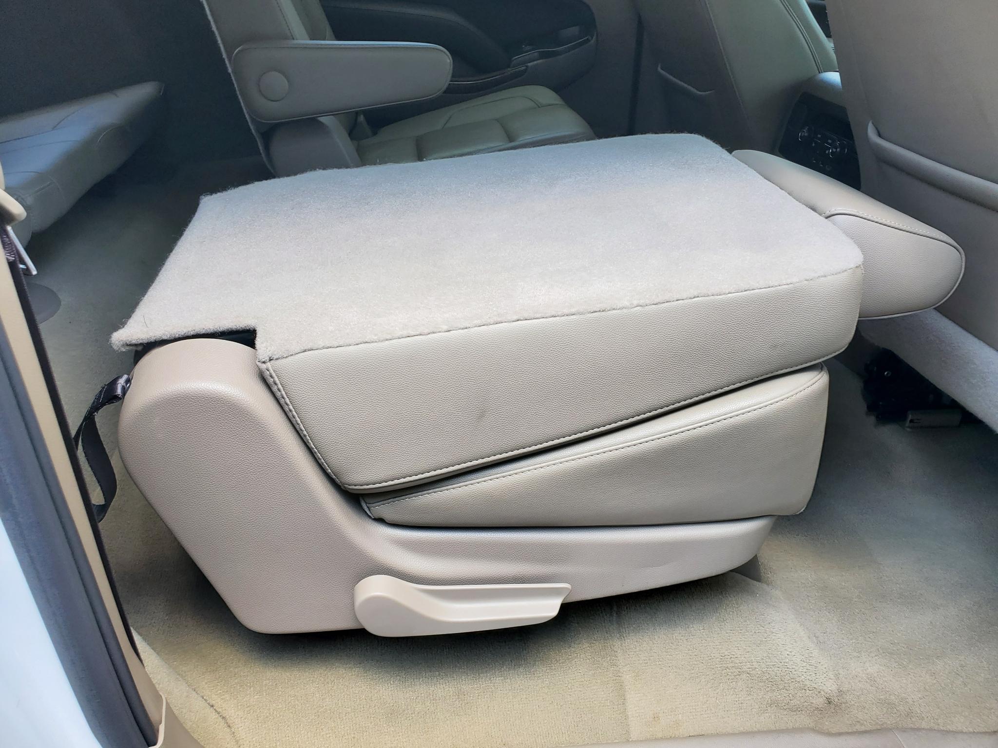 Chevrolet Suburban  2017