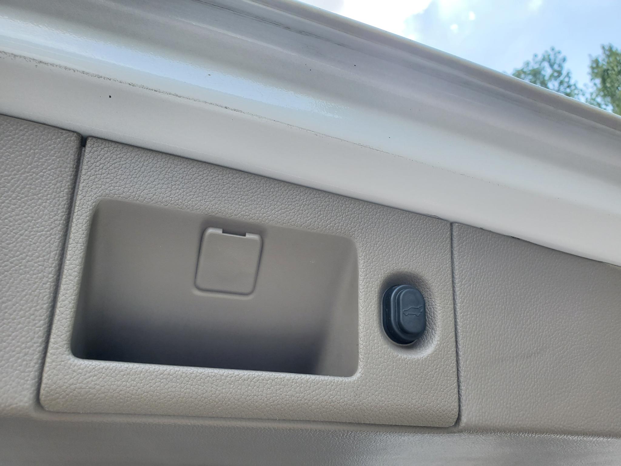 Chevrolet Suburban  2017