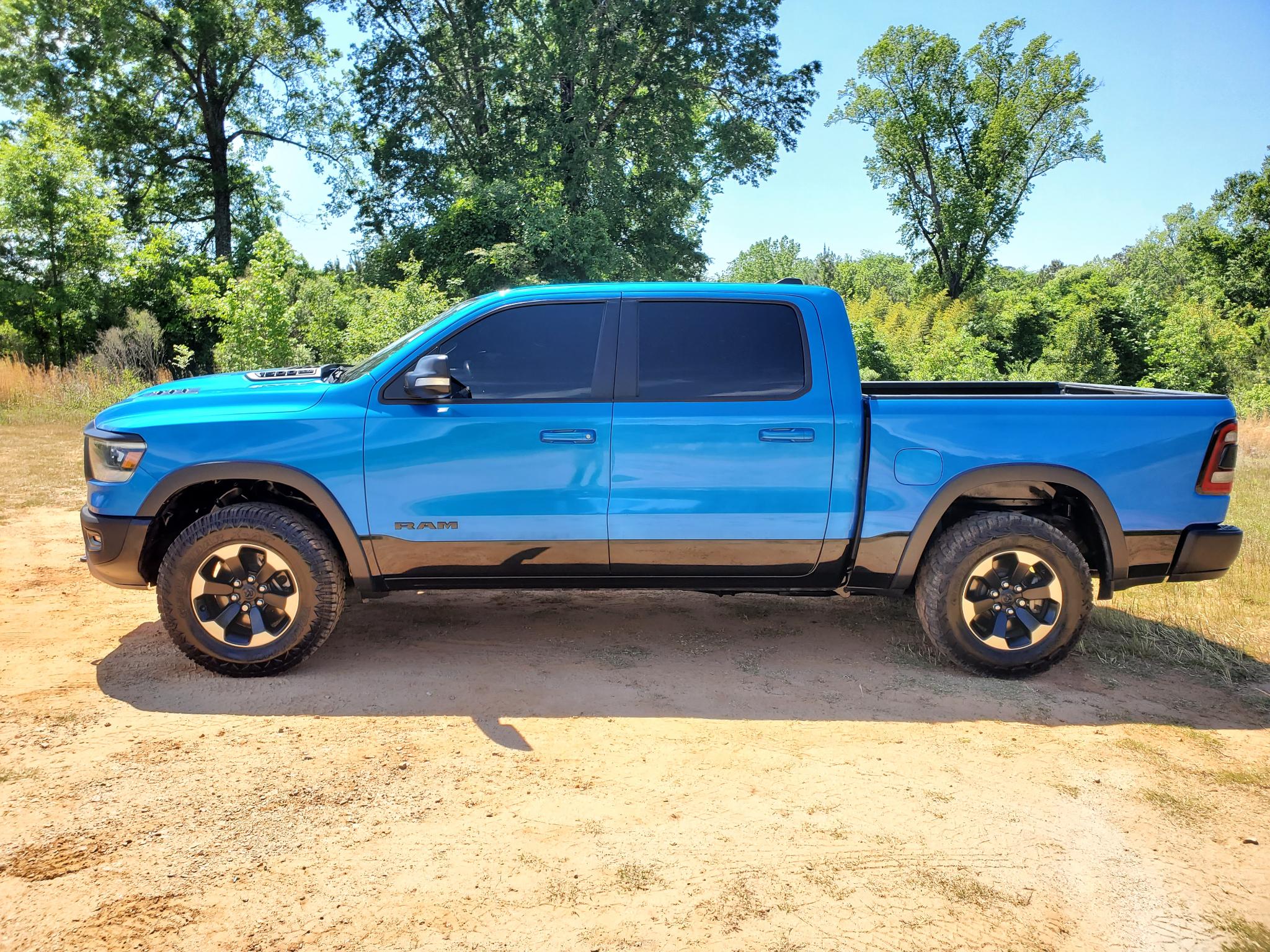 RAM 1500 Rebel 4x4 Crew Cab 5'7" Box 2020