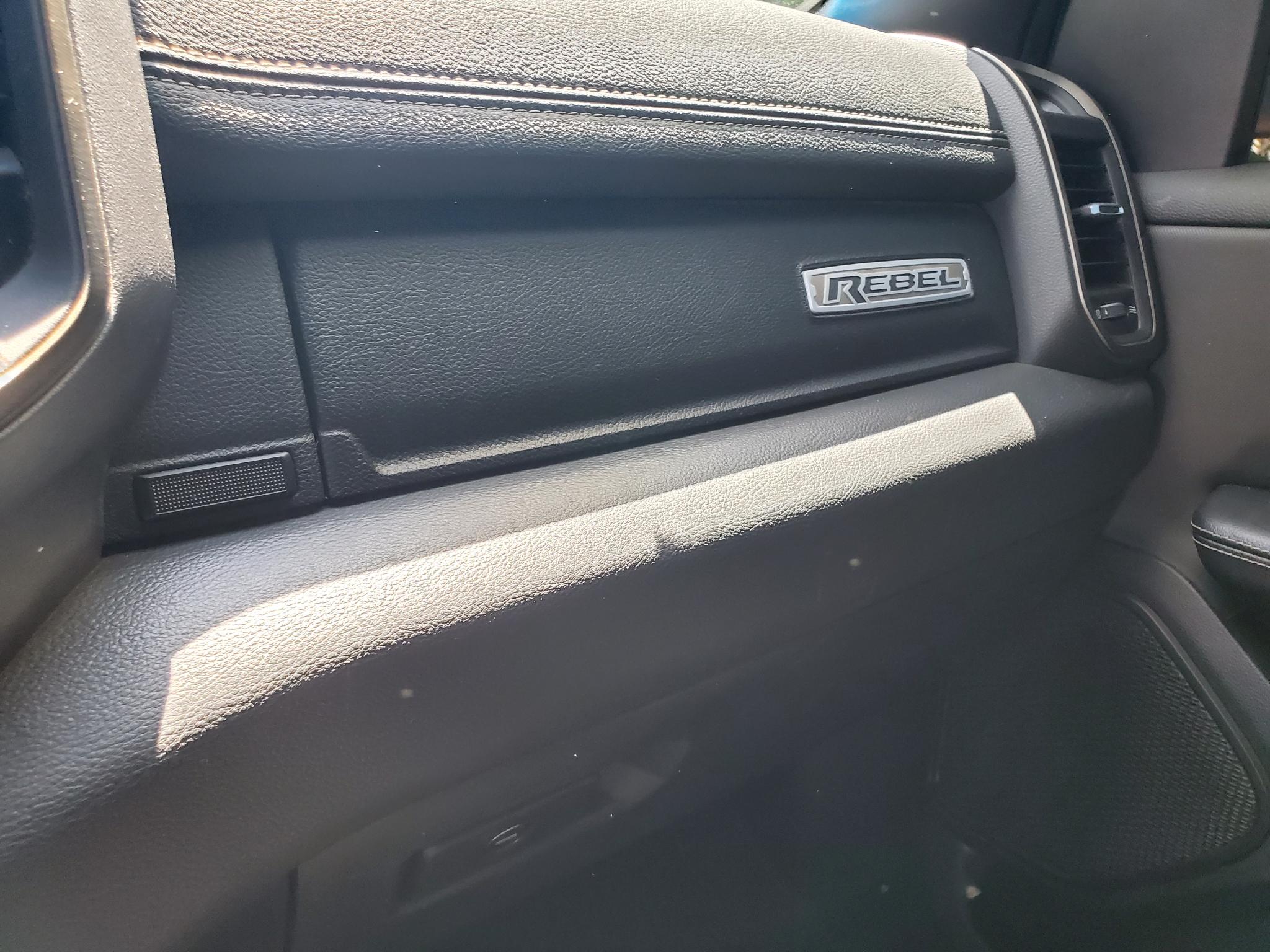 RAM 1500 Rebel 4x4 Crew Cab 5'7" Box 2020