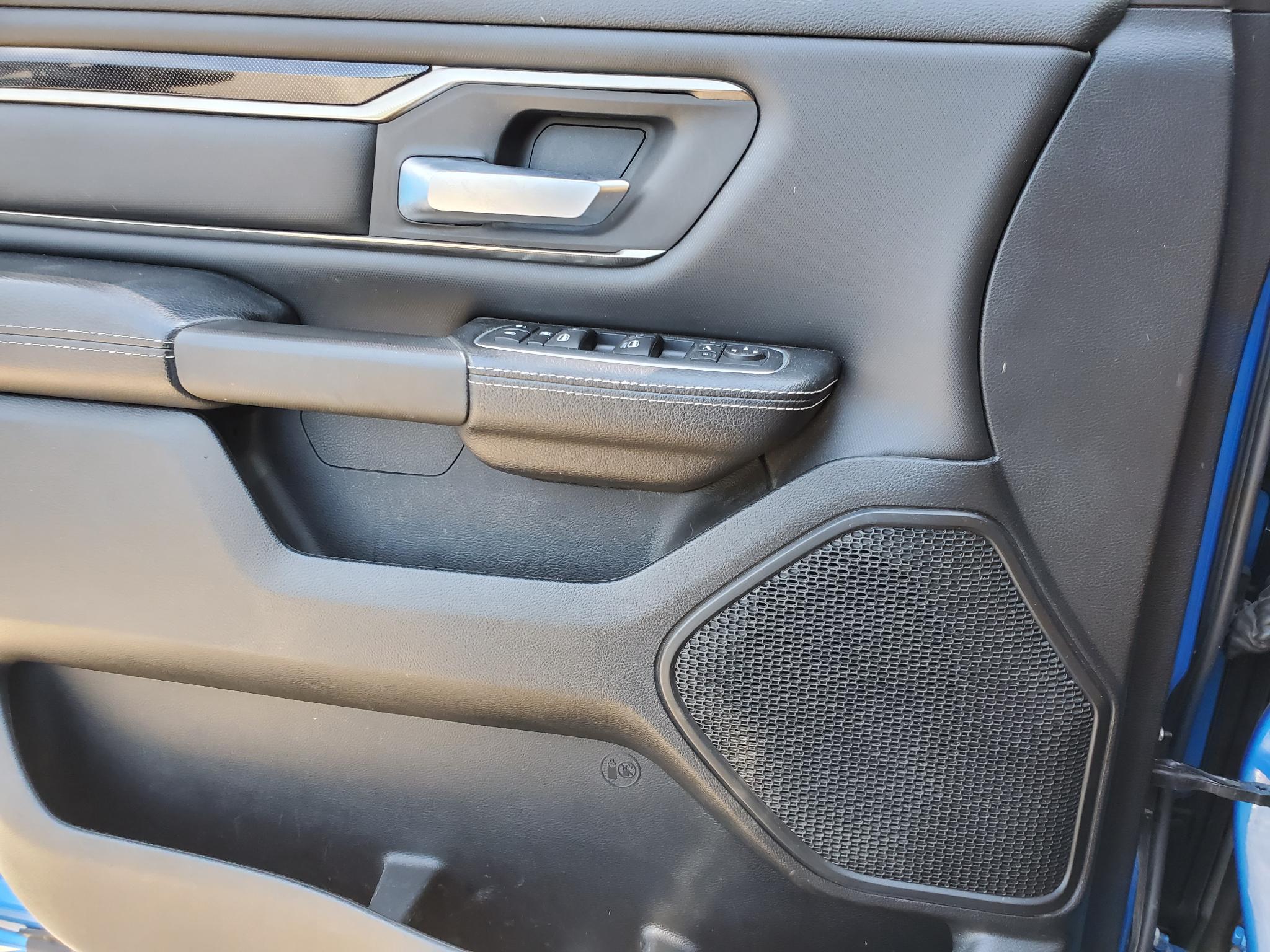 RAM 1500 Rebel 4x4 Crew Cab 5'7" Box 2020