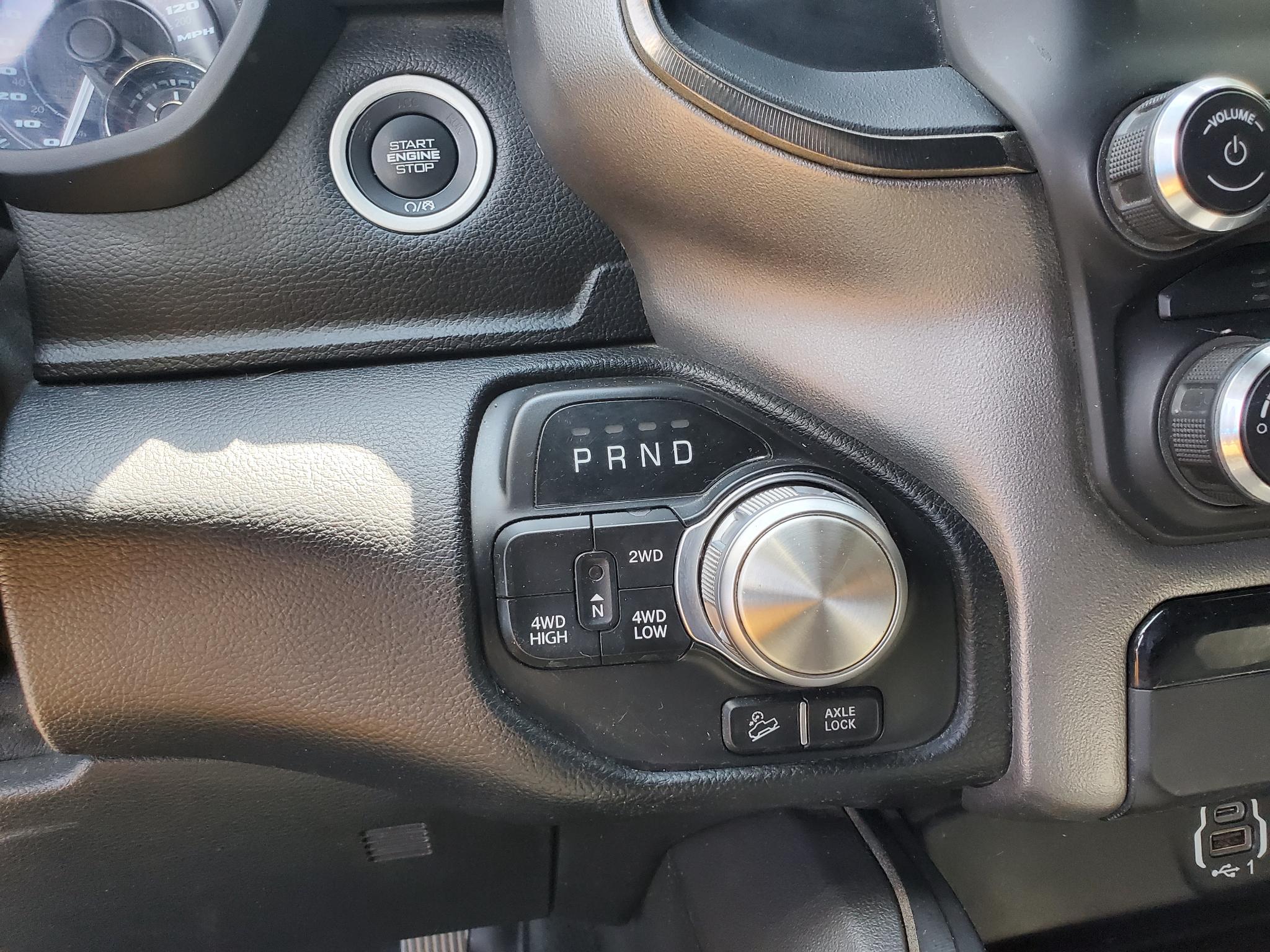 RAM 1500 Rebel 4x4 Crew Cab 5'7" Box 2020