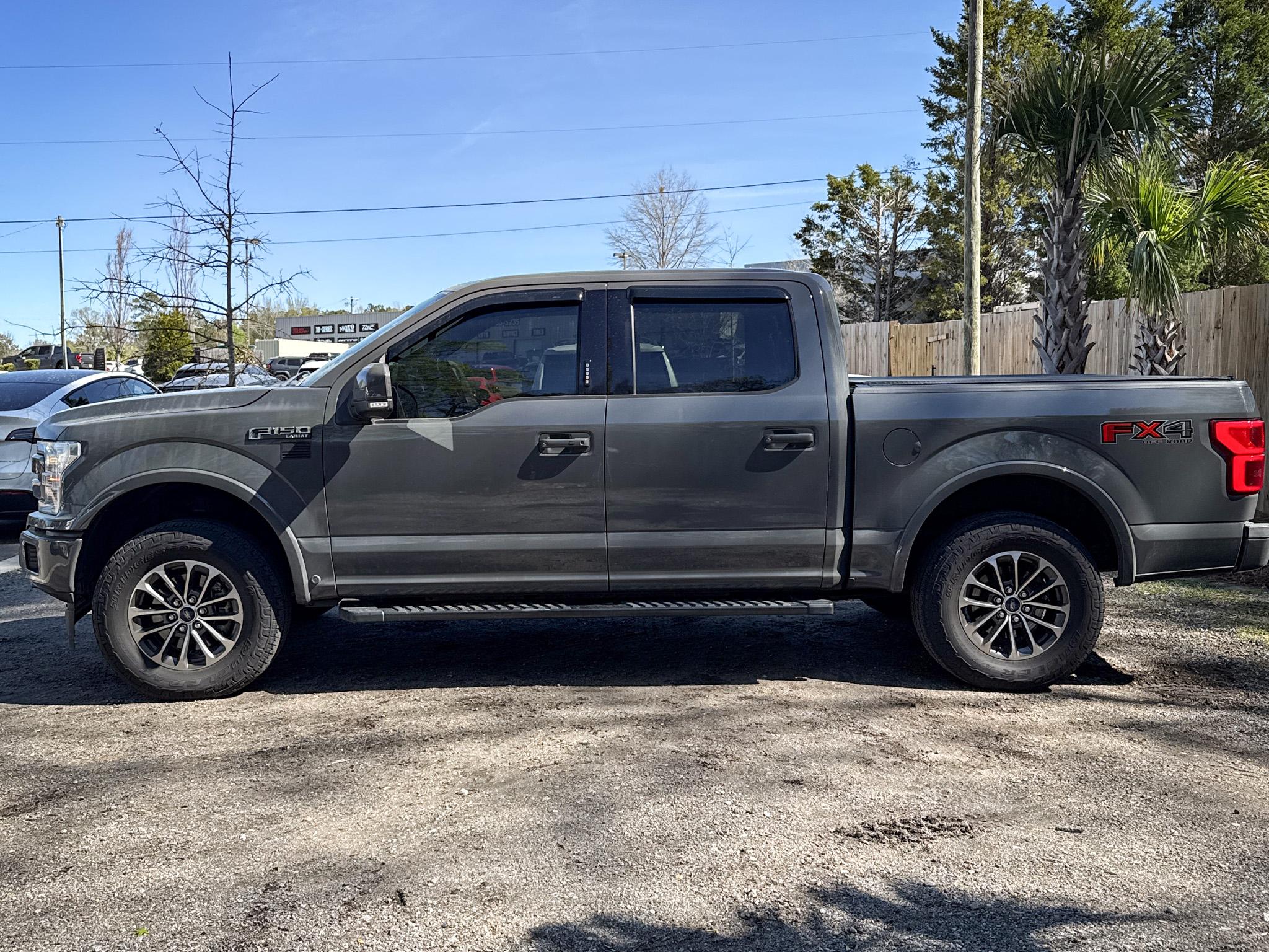 Ford F-150 Lariat 4WD SuperCrew 5.5' Box 2018