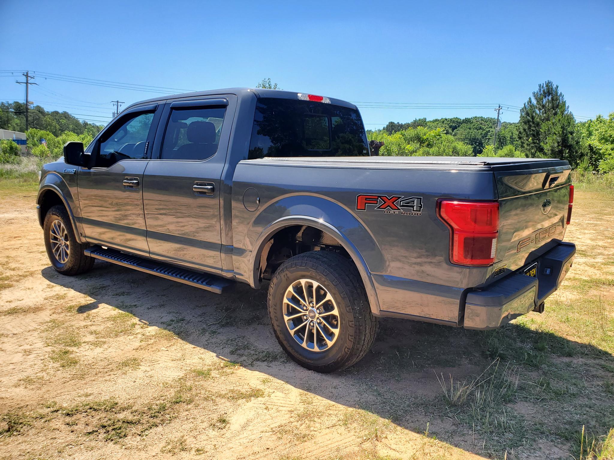 Ford F-150 Lariat 4WD SuperCrew 5.5' Box 2018