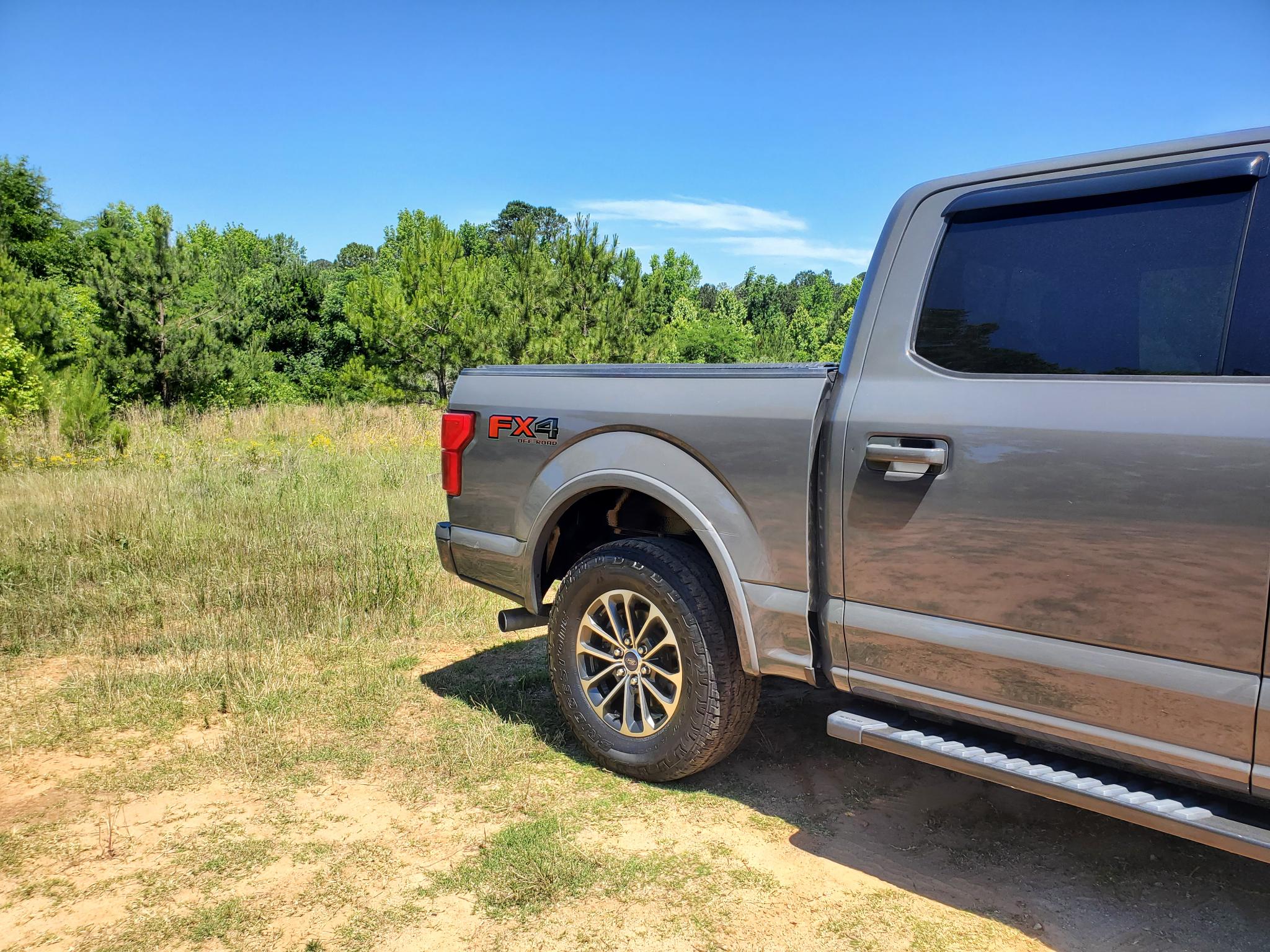 Ford F-150 Lariat 4WD SuperCrew 5.5' Box 2018