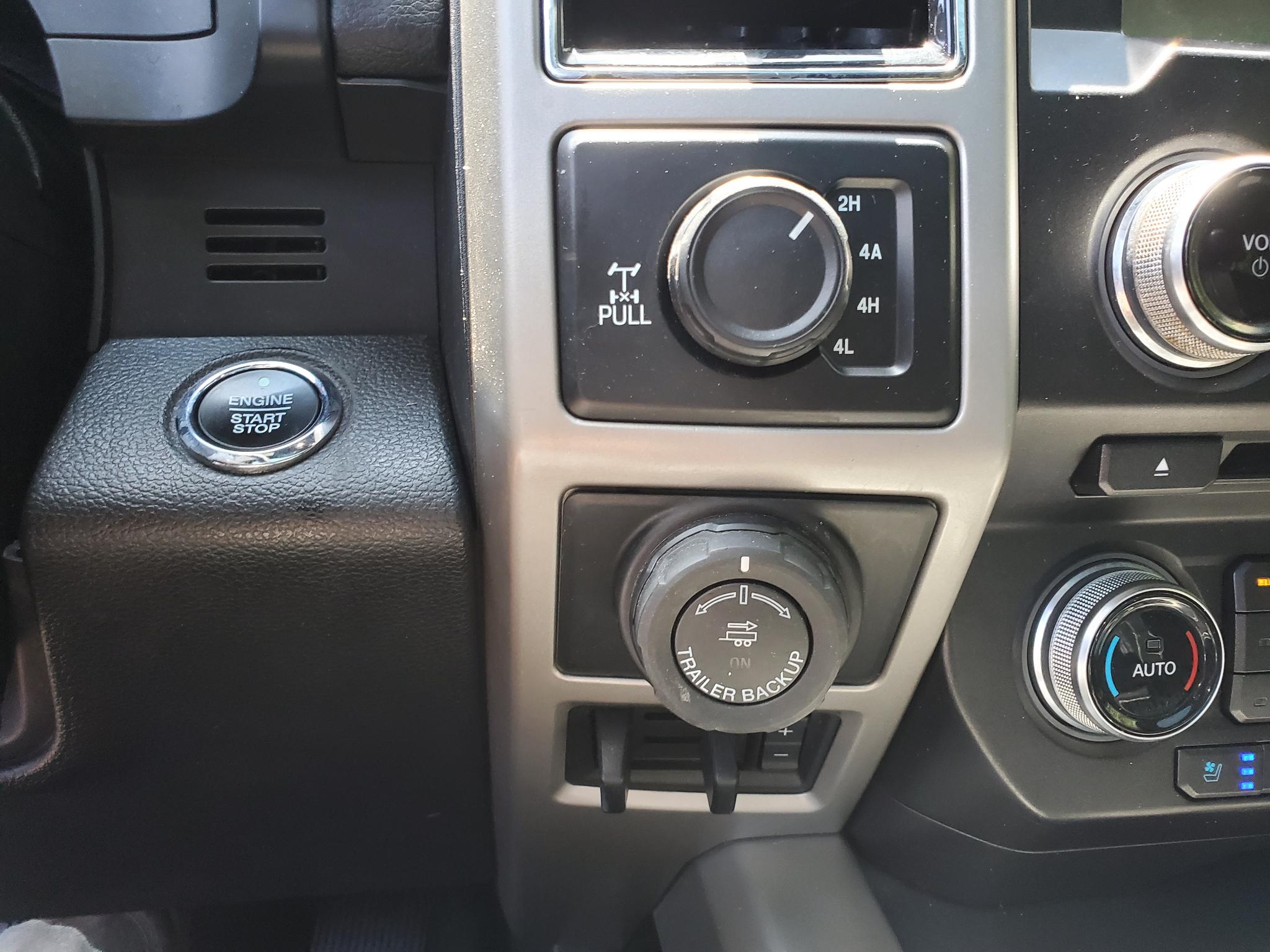 Ford F-150 Lariat 4WD SuperCrew 5.5' Box 2018
