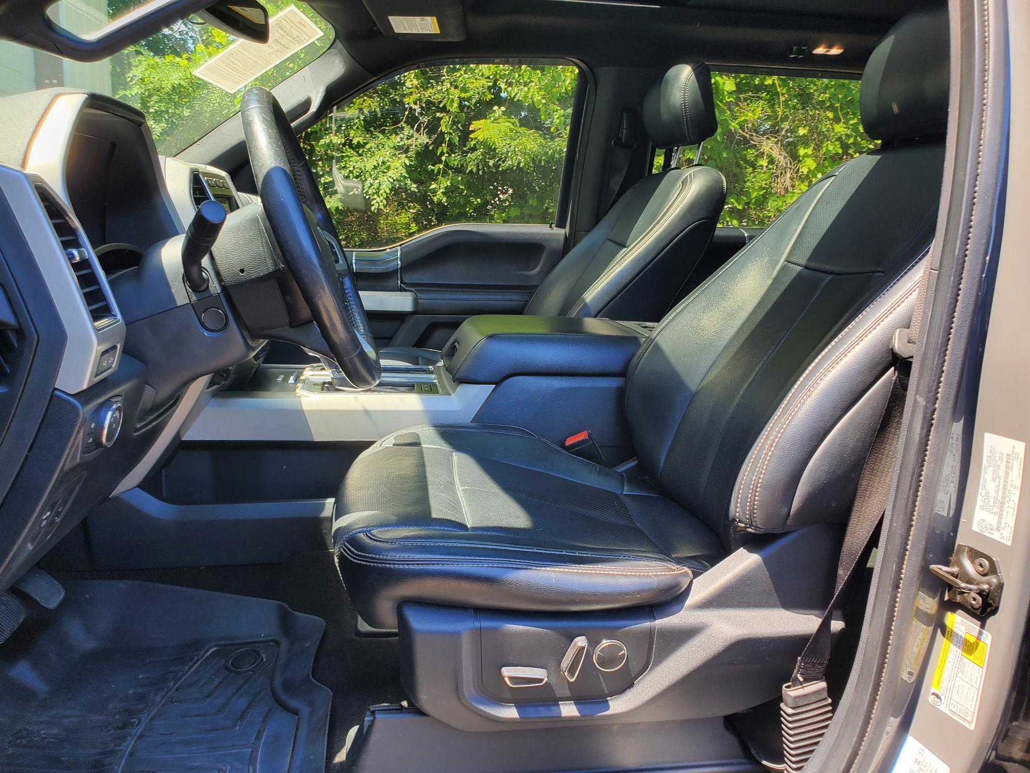 Ford F-150 Lariat 4WD SuperCrew 5.5' Box 2018