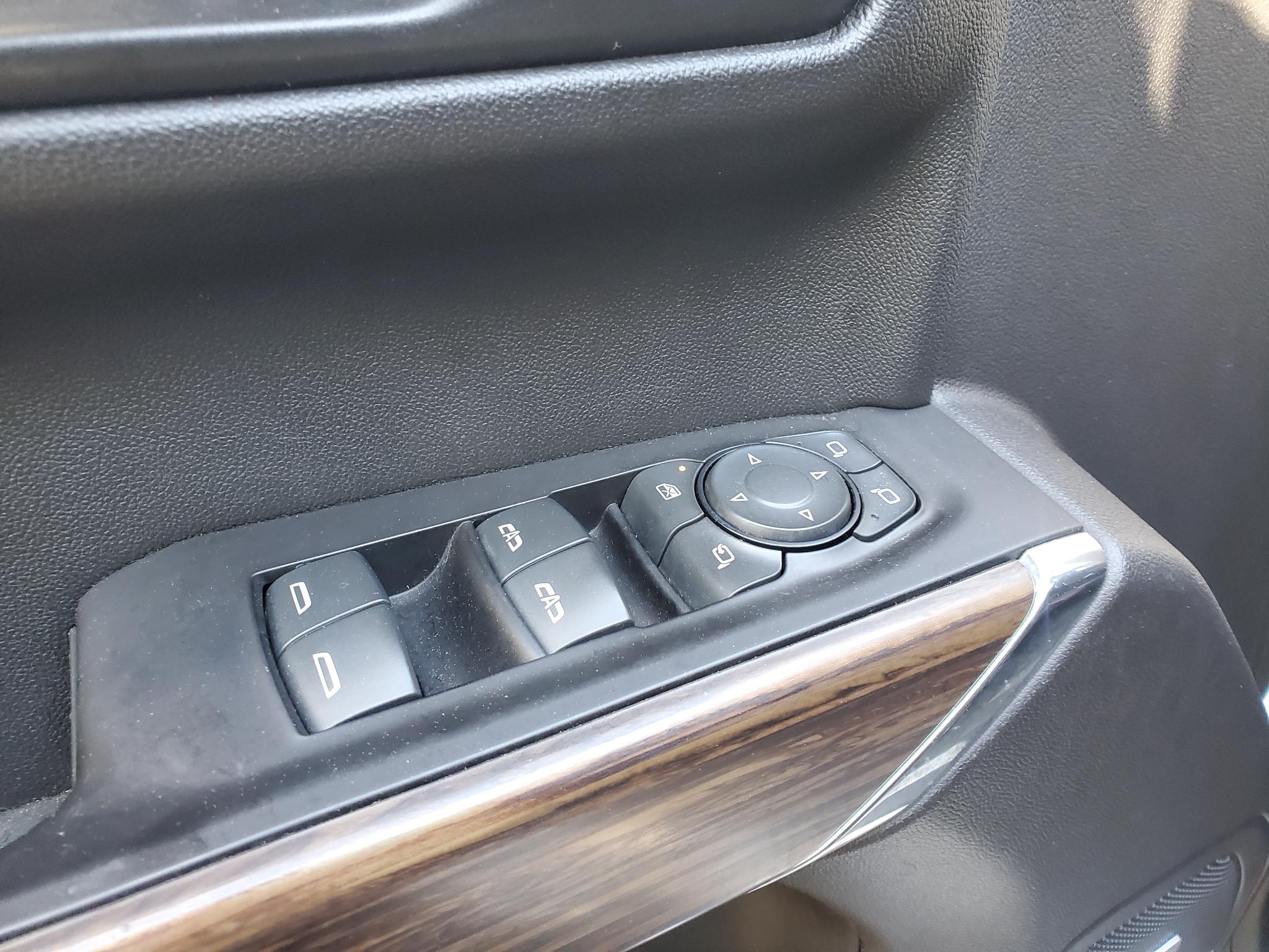 Chevrolet Silverado 1500  2020