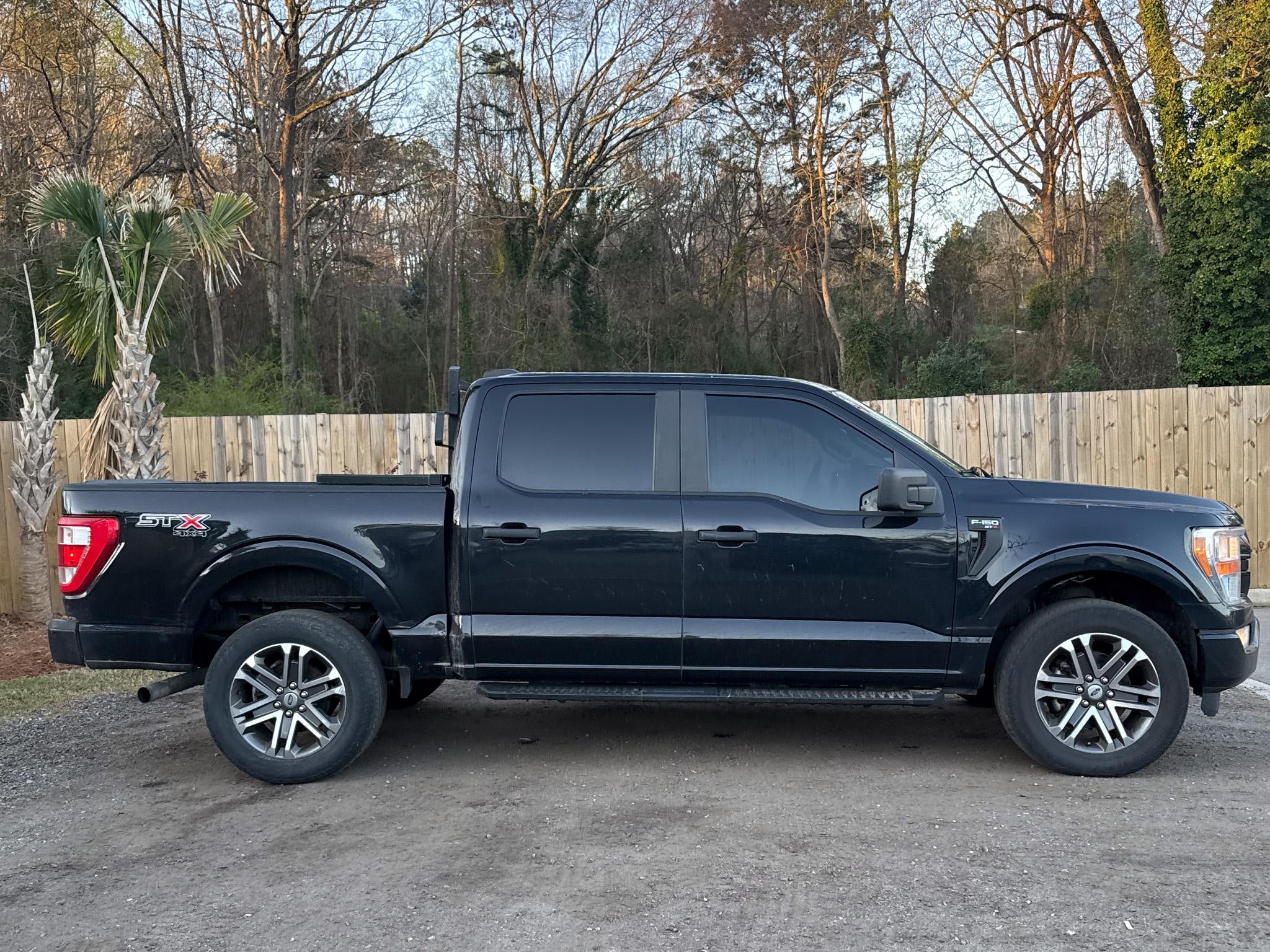 Ford F-150 XL 4WD SuperCrew 5.5' Box 2021
