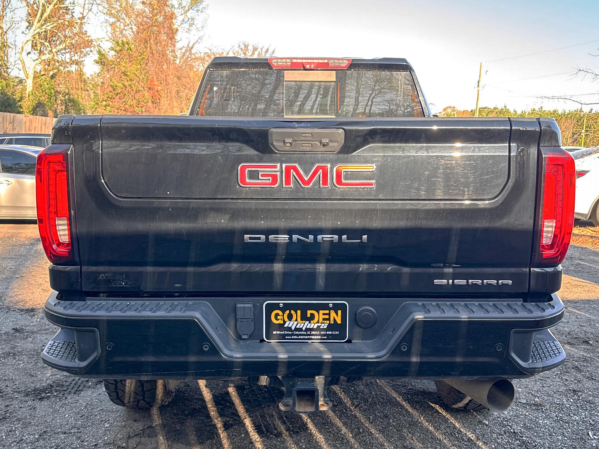 GMC Sierra 2500HD 4WD Crew Cab 159" Denali 2020