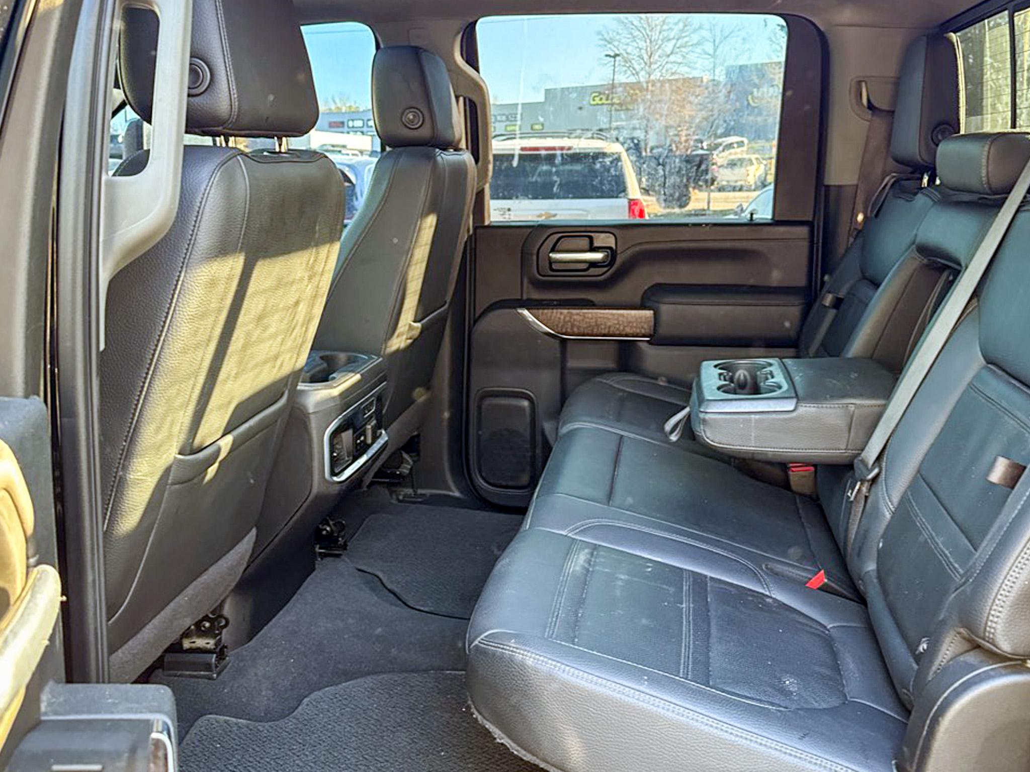 GMC Sierra 2500HD 4WD Crew Cab 159" Denali 2020