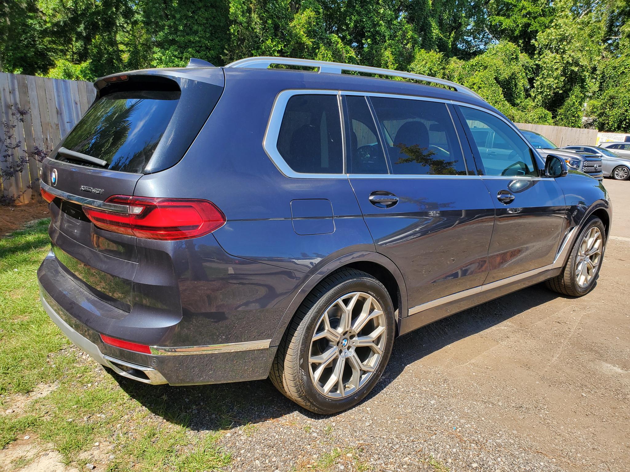 BMW X7  2020