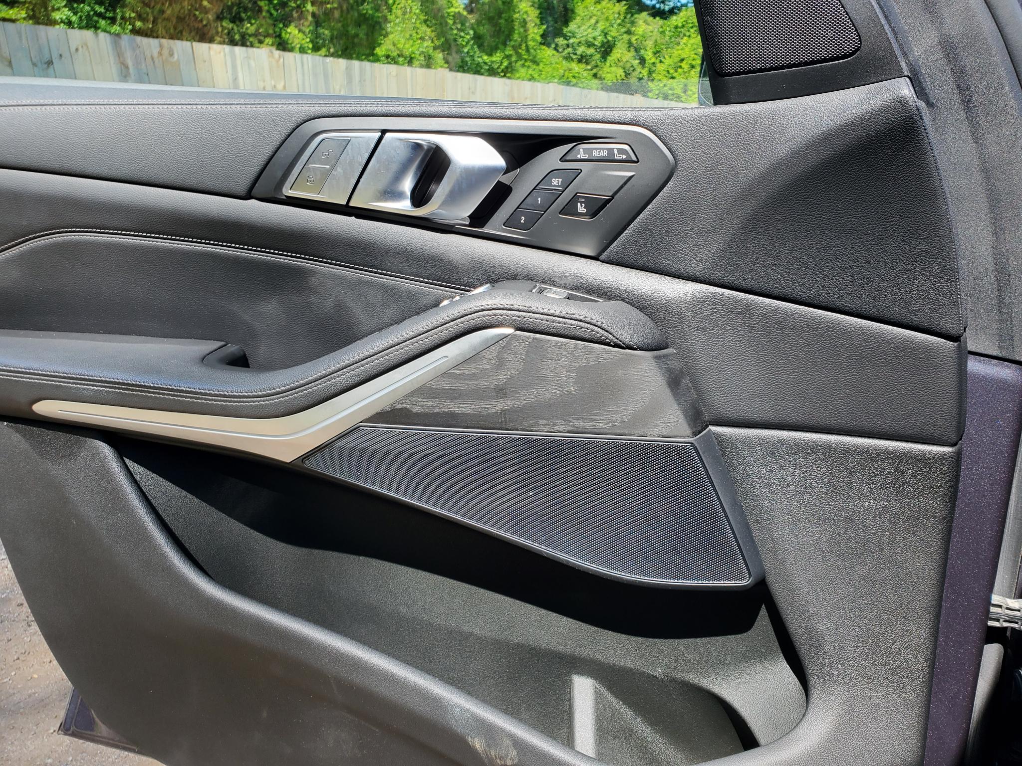 BMW X7  2020