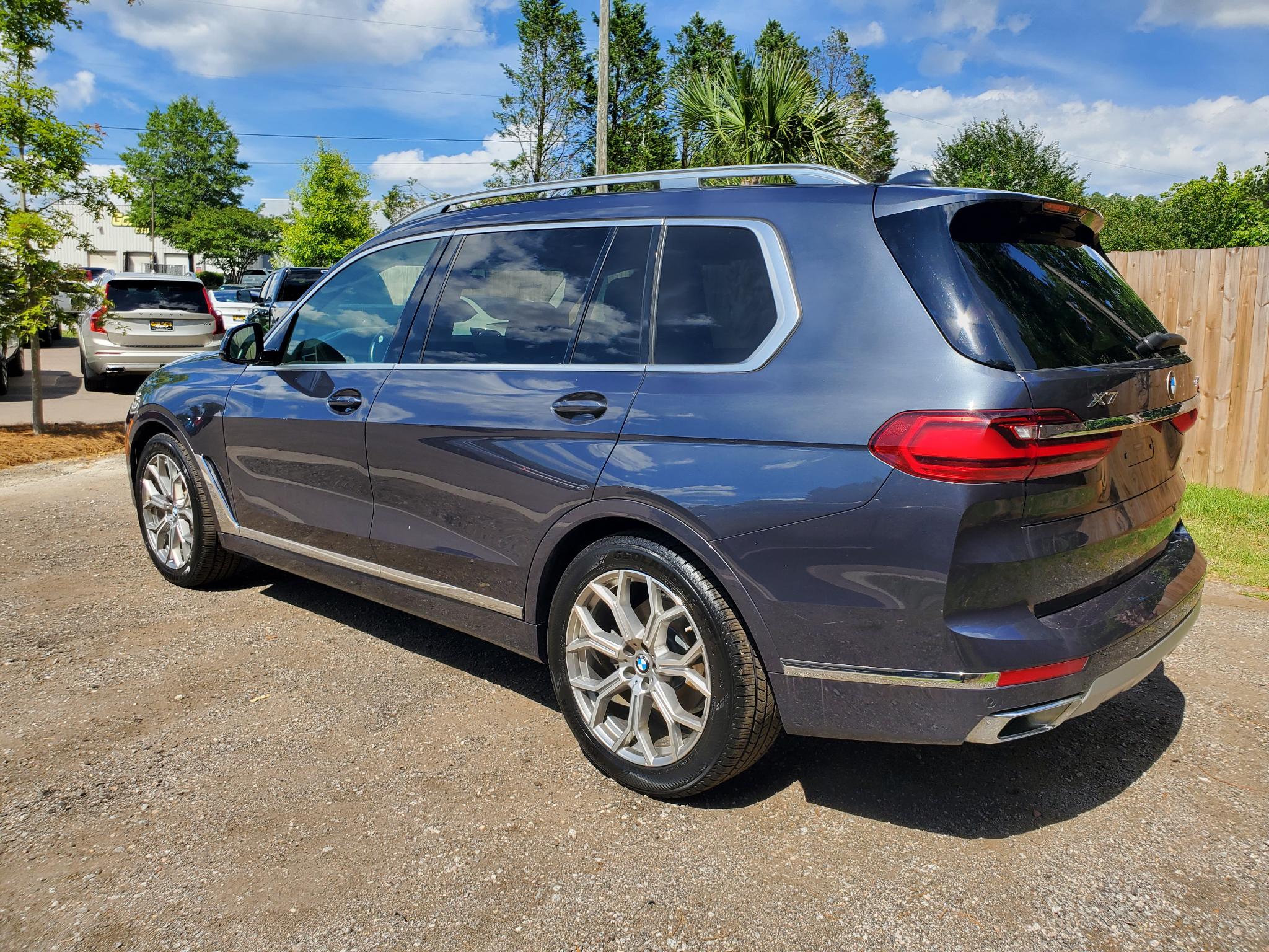 BMW X7  2020