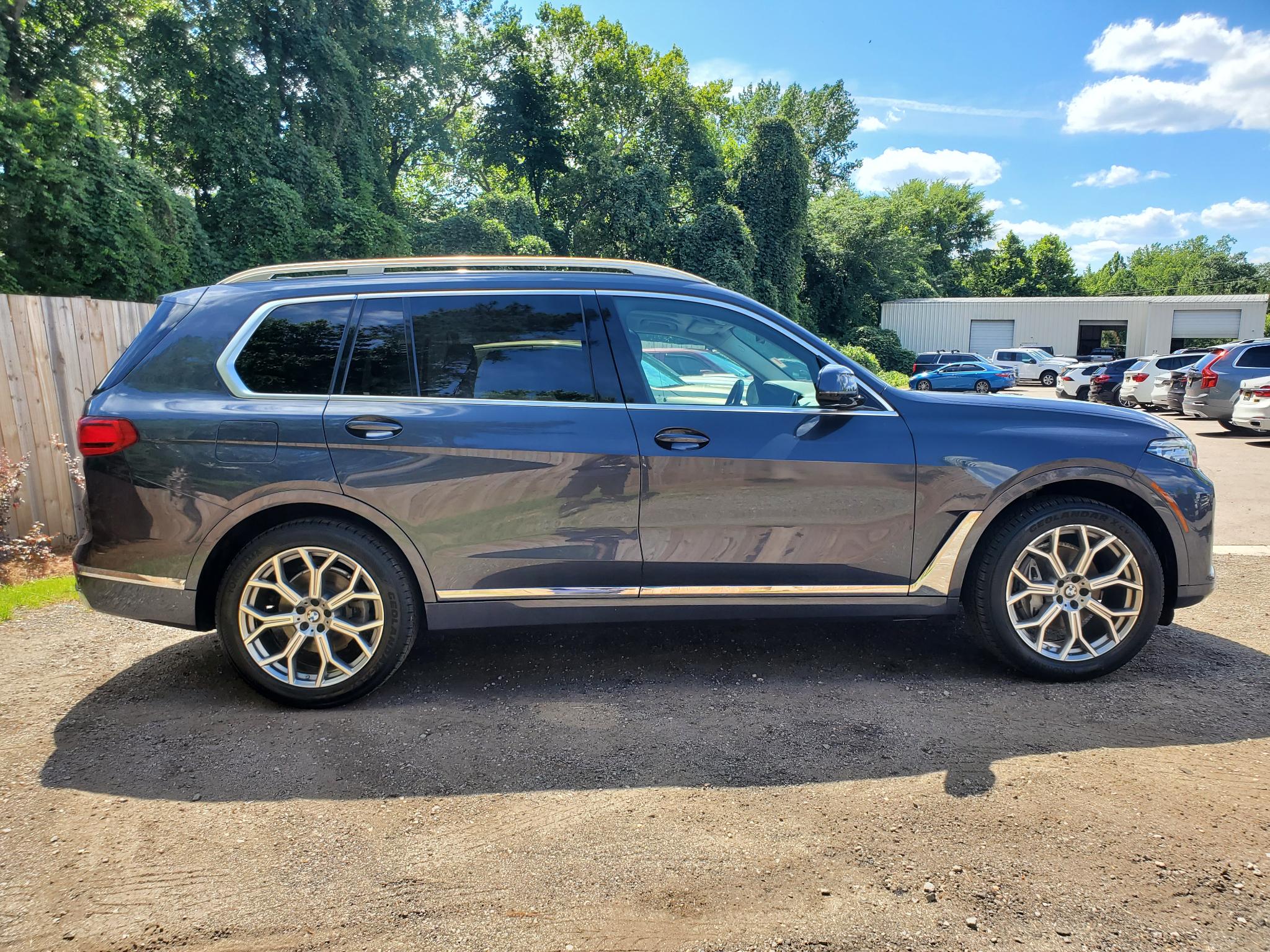 BMW X7  2020
