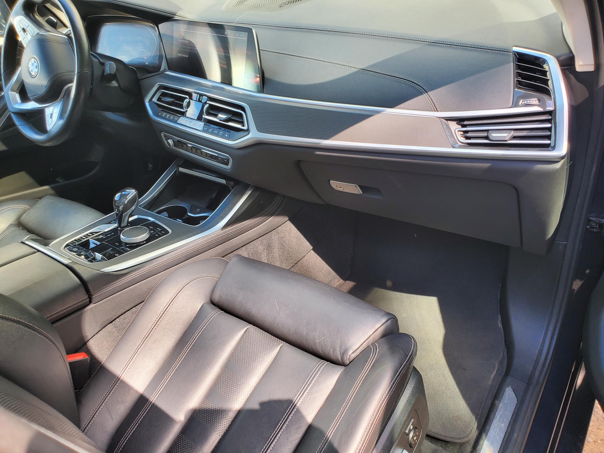 BMW X7  2020