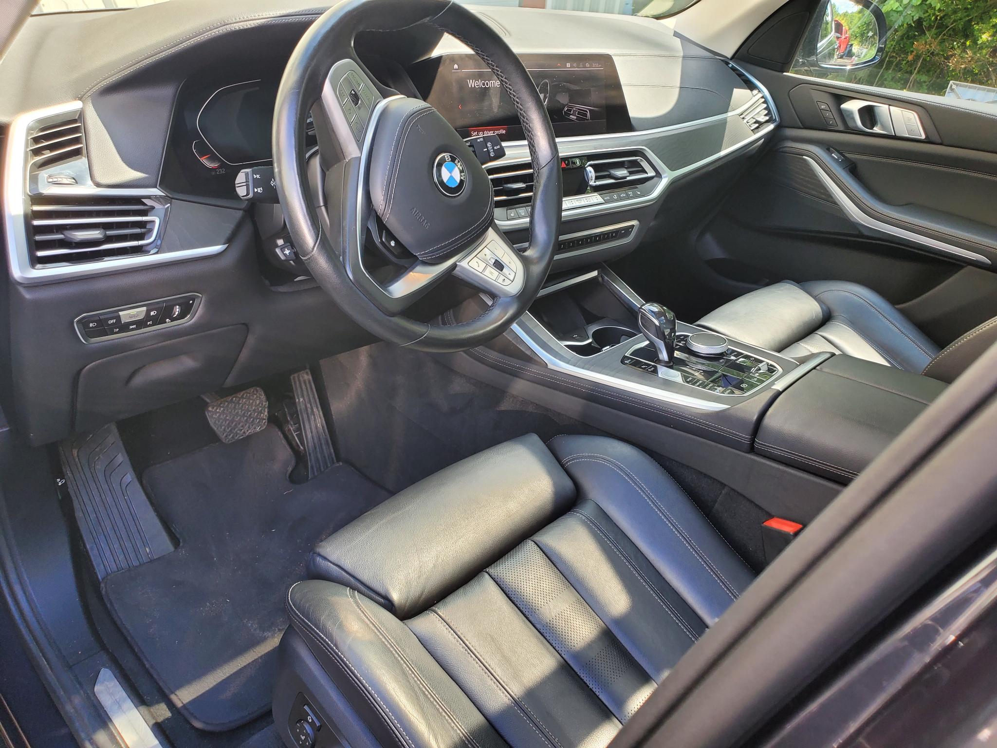 BMW X7  2020