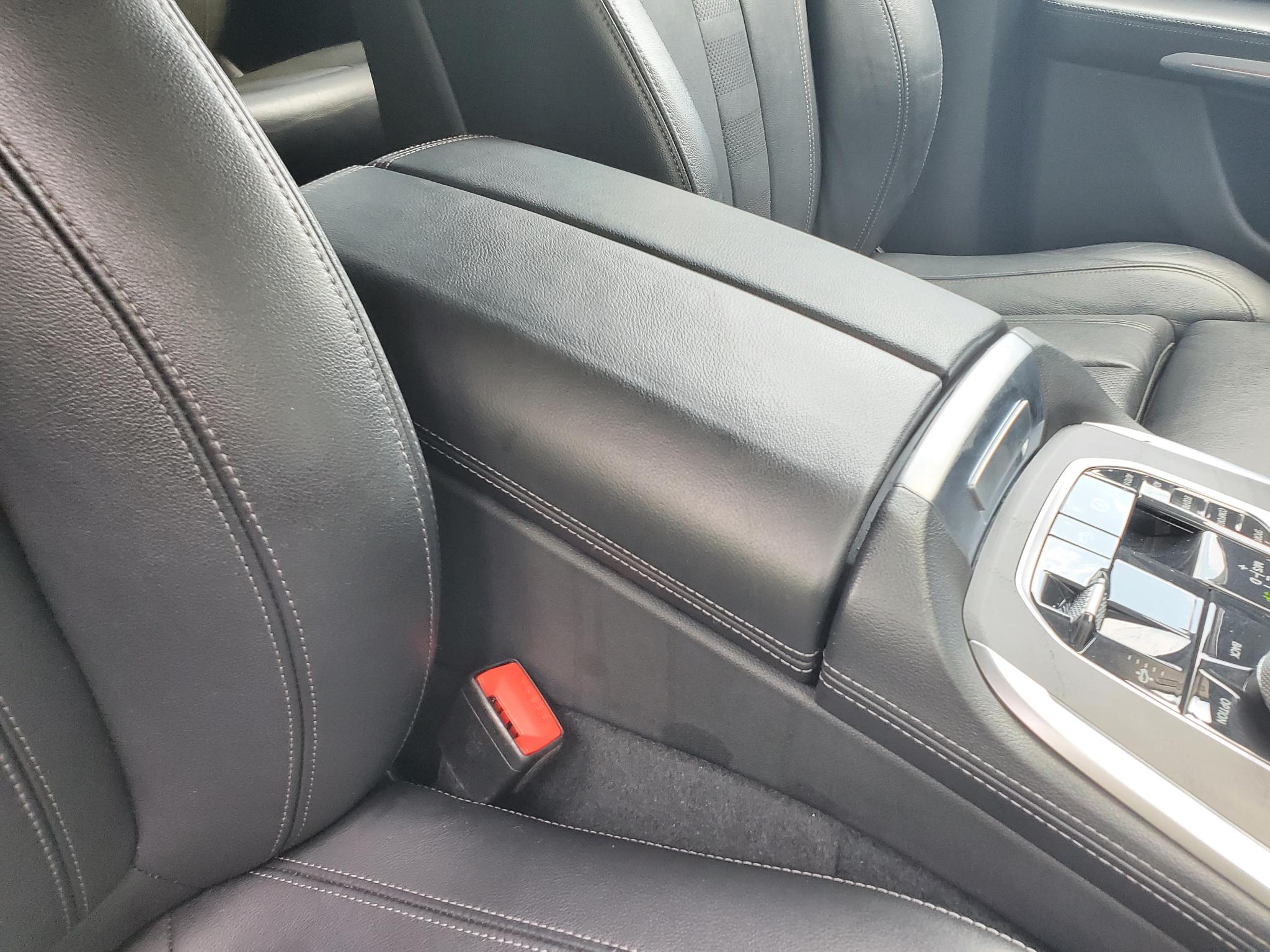 BMW X7  2020