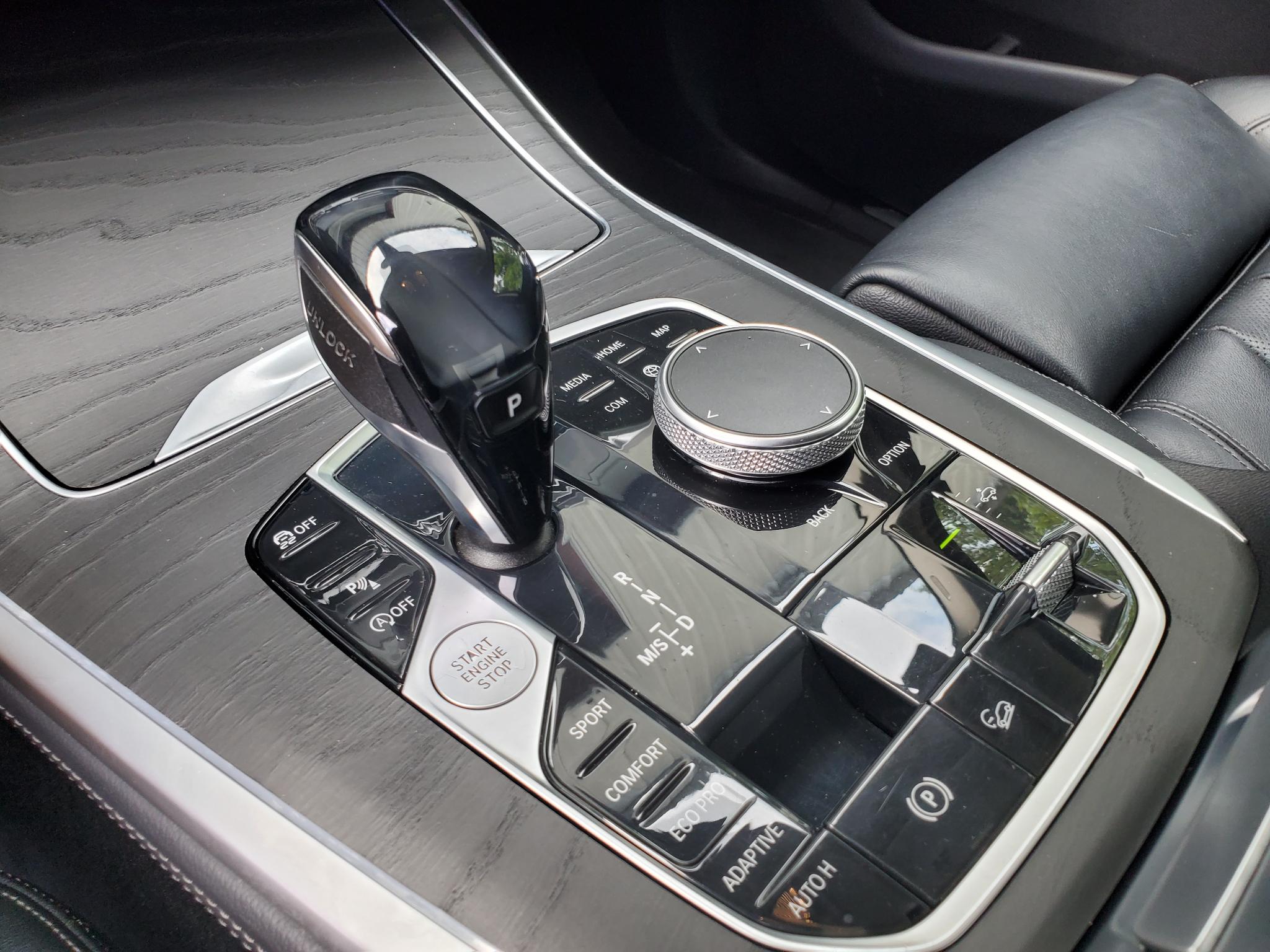 BMW X7  2020