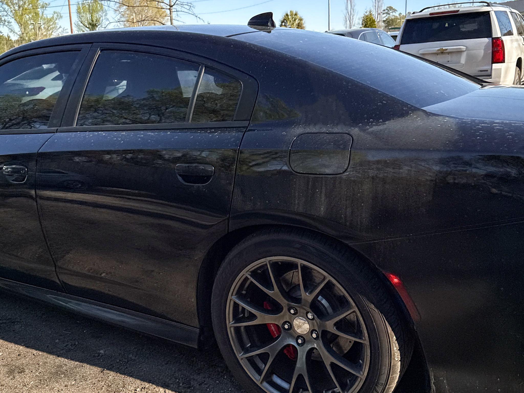 Dodge Charger 4dr Sdn SRT 392 RWD 2016