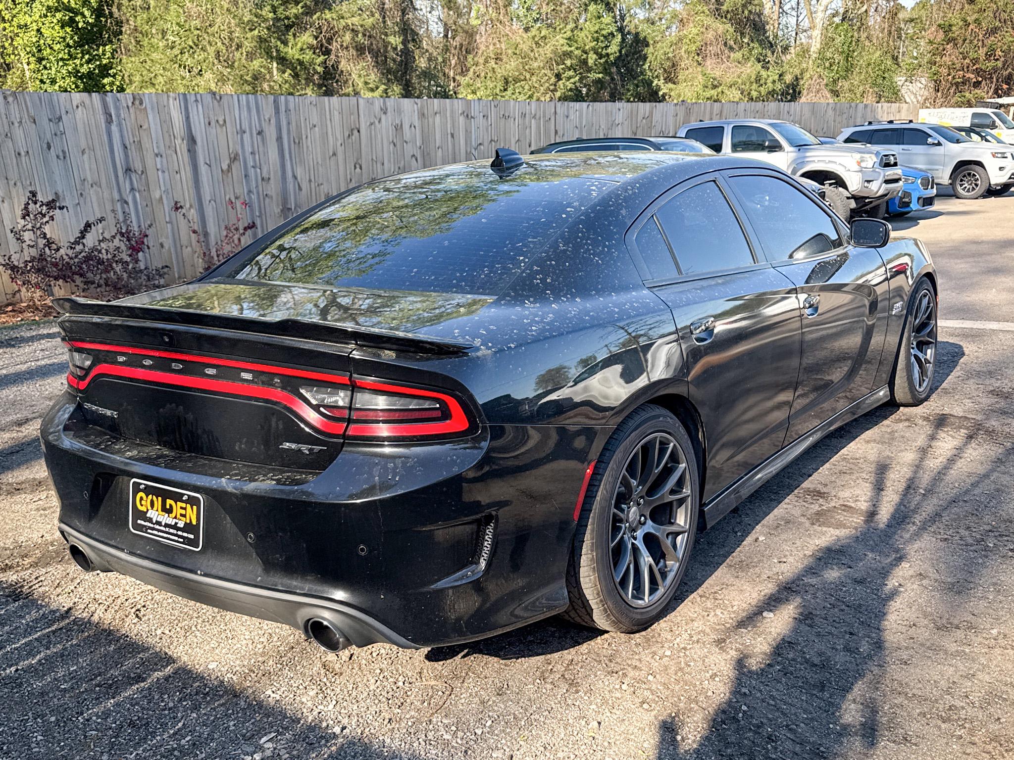 Dodge Charger 4dr Sdn SRT 392 RWD 2016