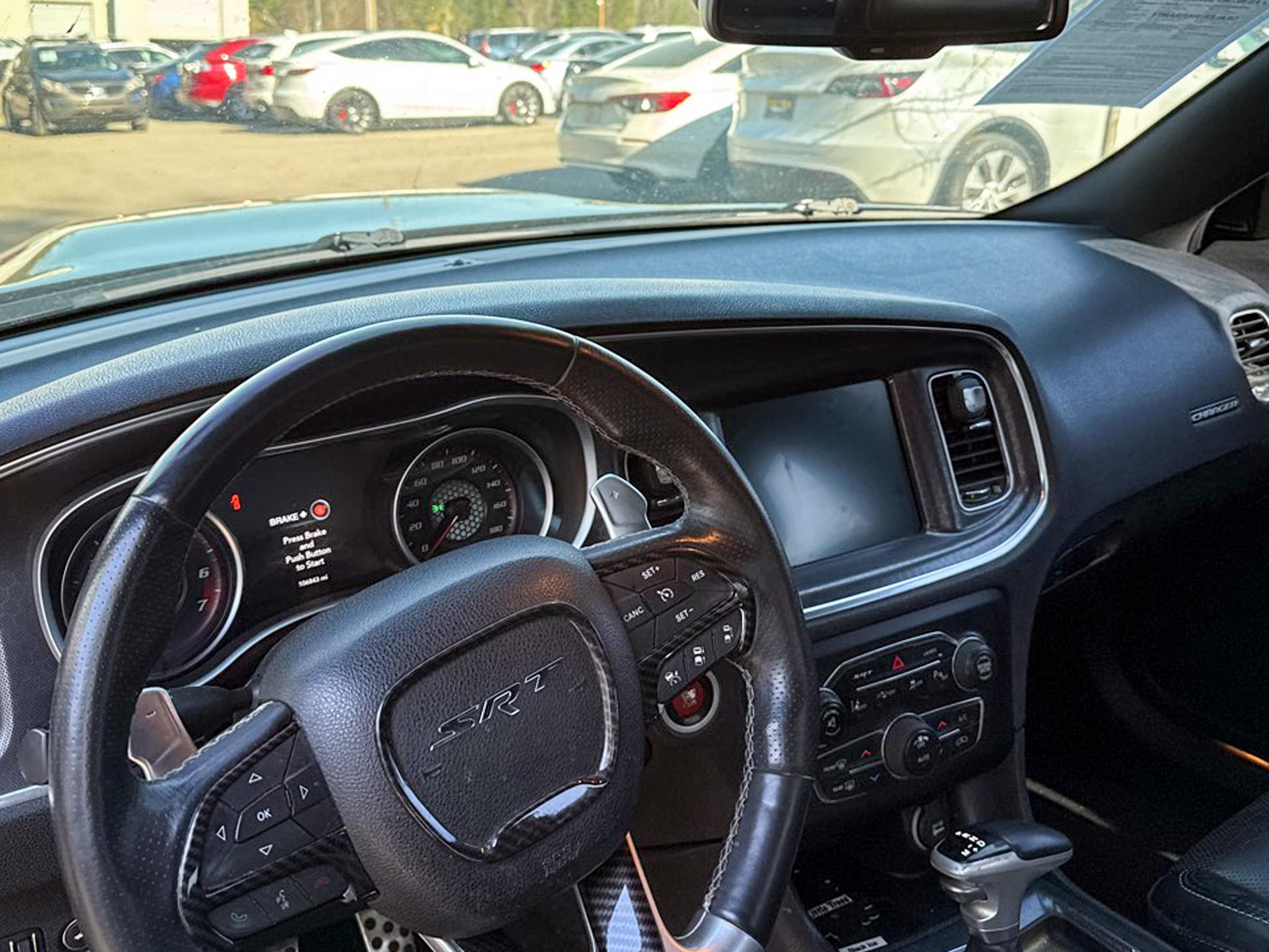 Dodge Charger 4dr Sdn SRT 392 RWD 2016