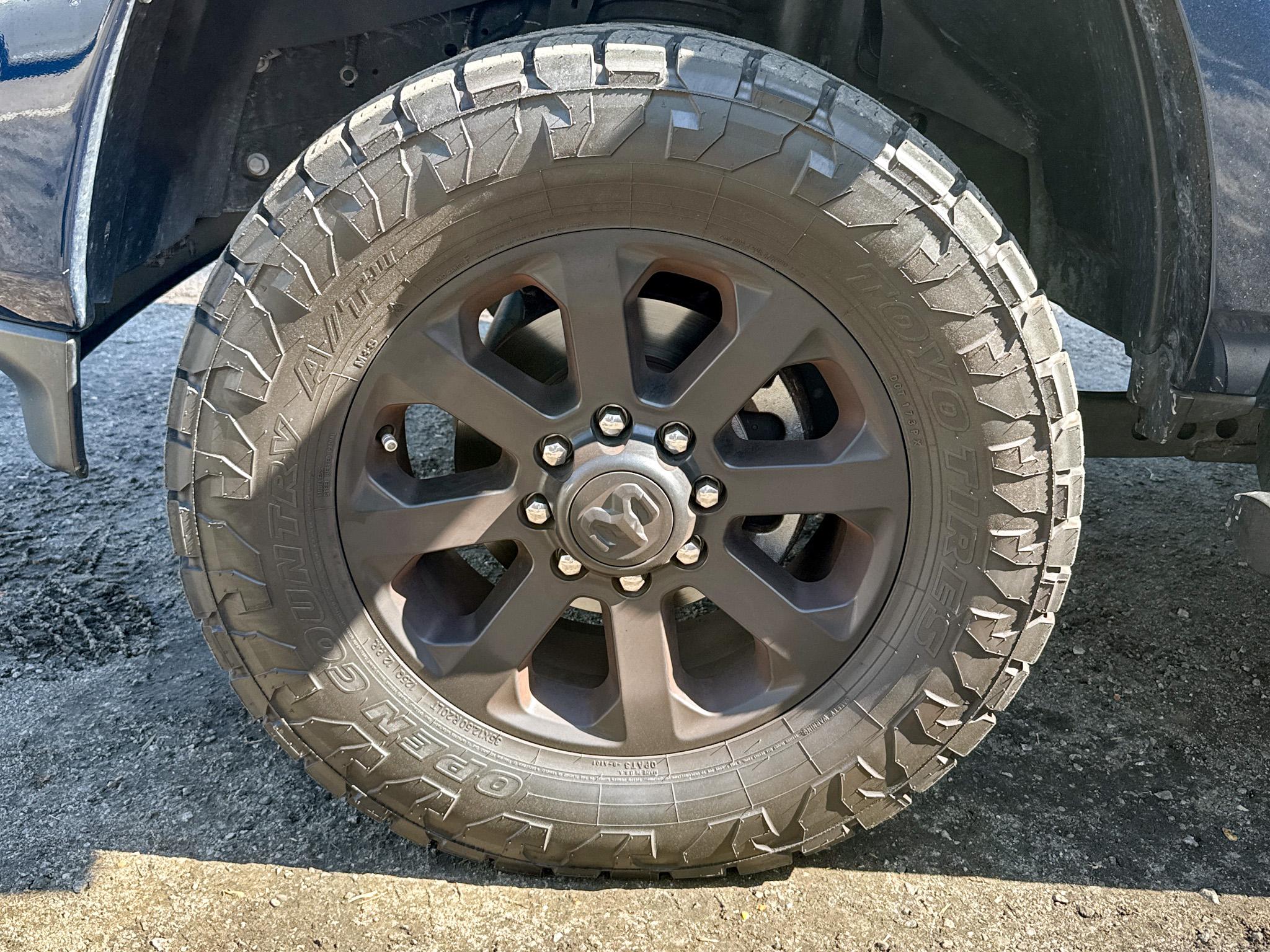 RAM 3500 Laramie 4x4 Crew Cab 6'4" Box 2022