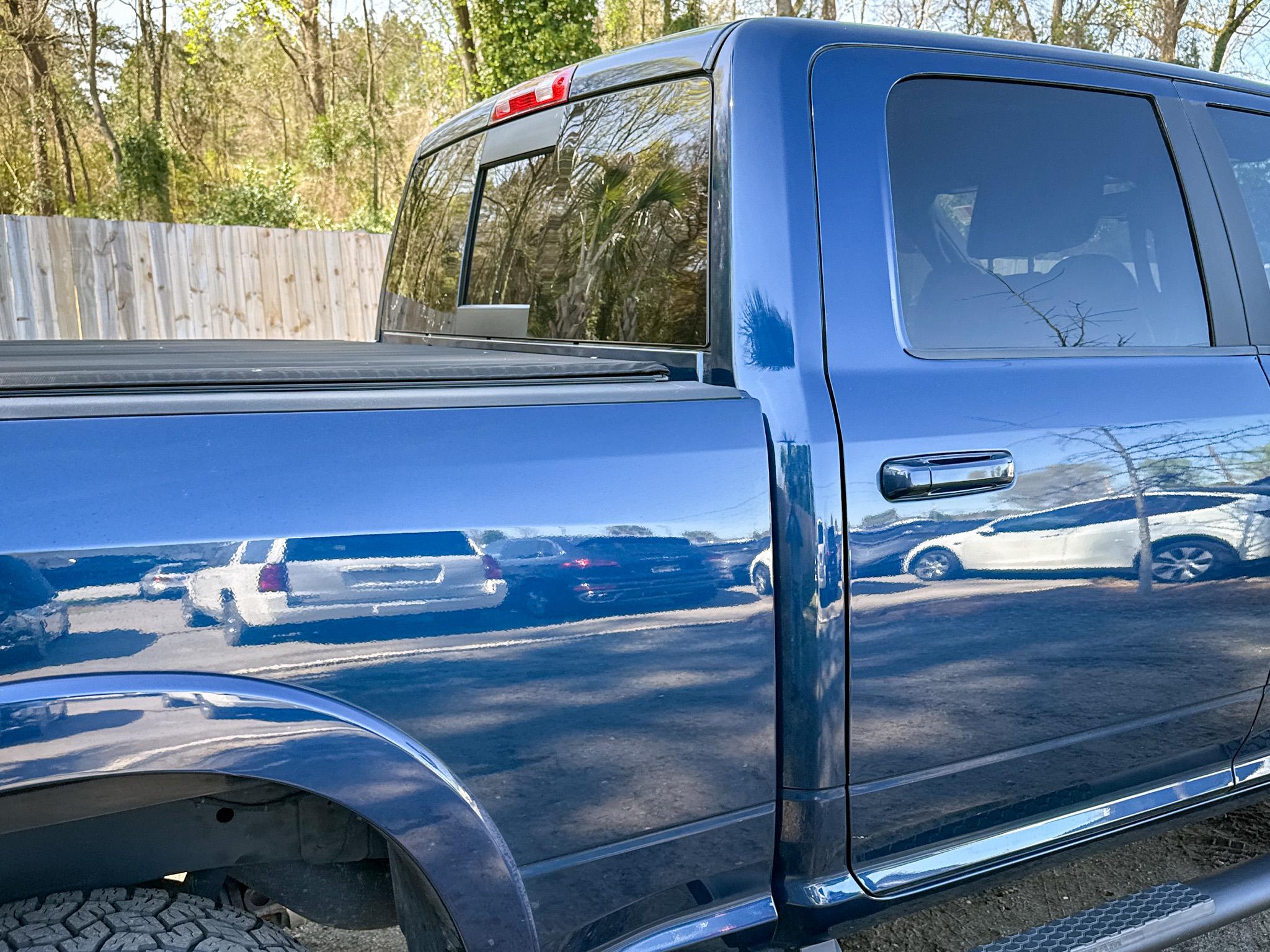 RAM 3500 Laramie 4x4 Crew Cab 6'4" Box 2022