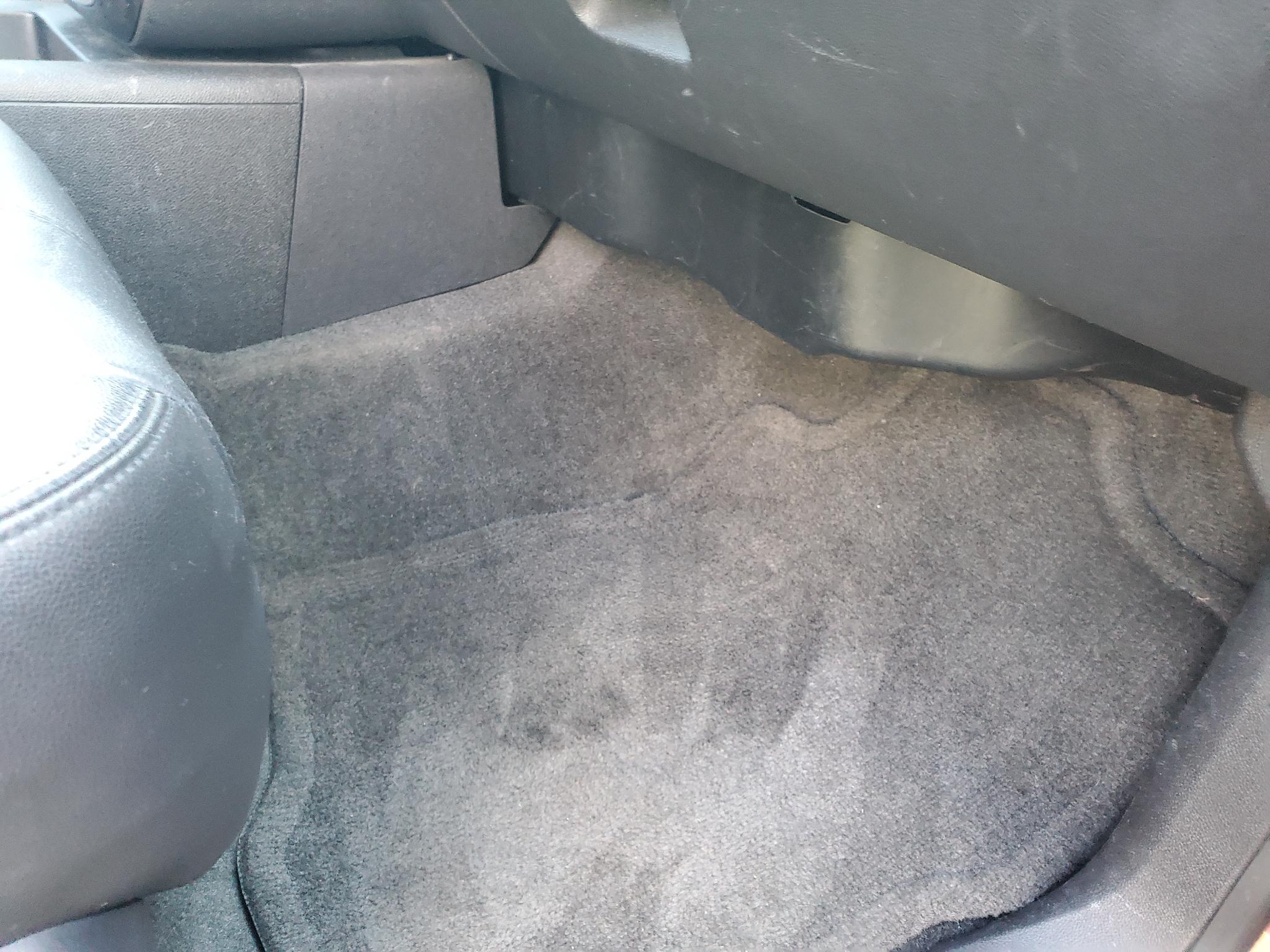 GMC Yukon 2WD 4dr 1500 SLT 2013