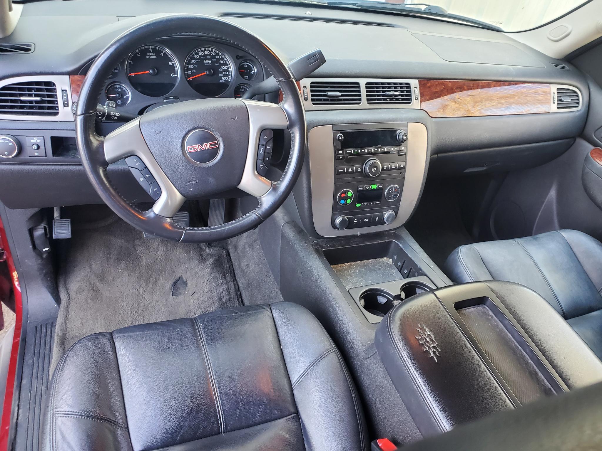 GMC Yukon 2WD 4dr 1500 SLT 2013