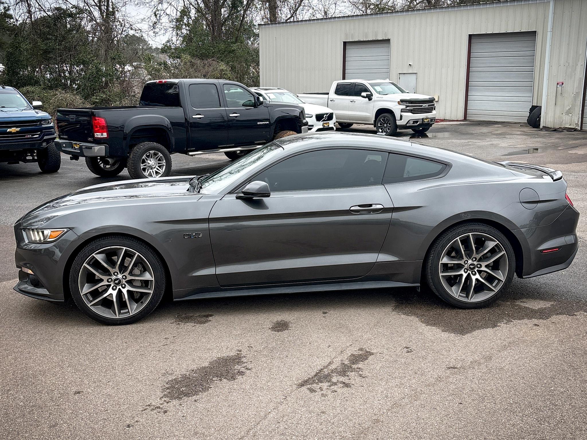Ford Mustang GT Fastback 2017