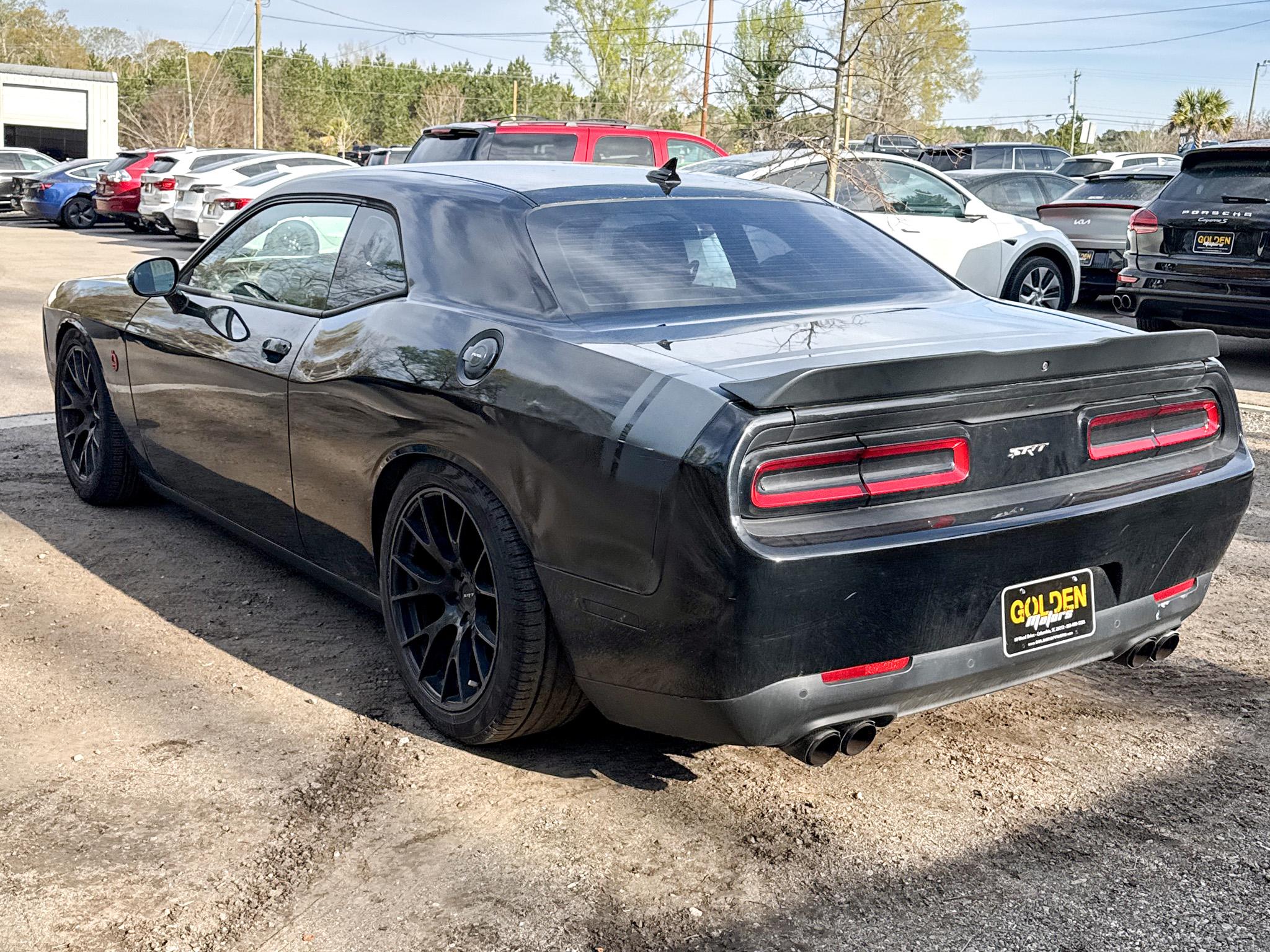 Dodge Challenger 2dr Cpe R/T Scat Pack 2016