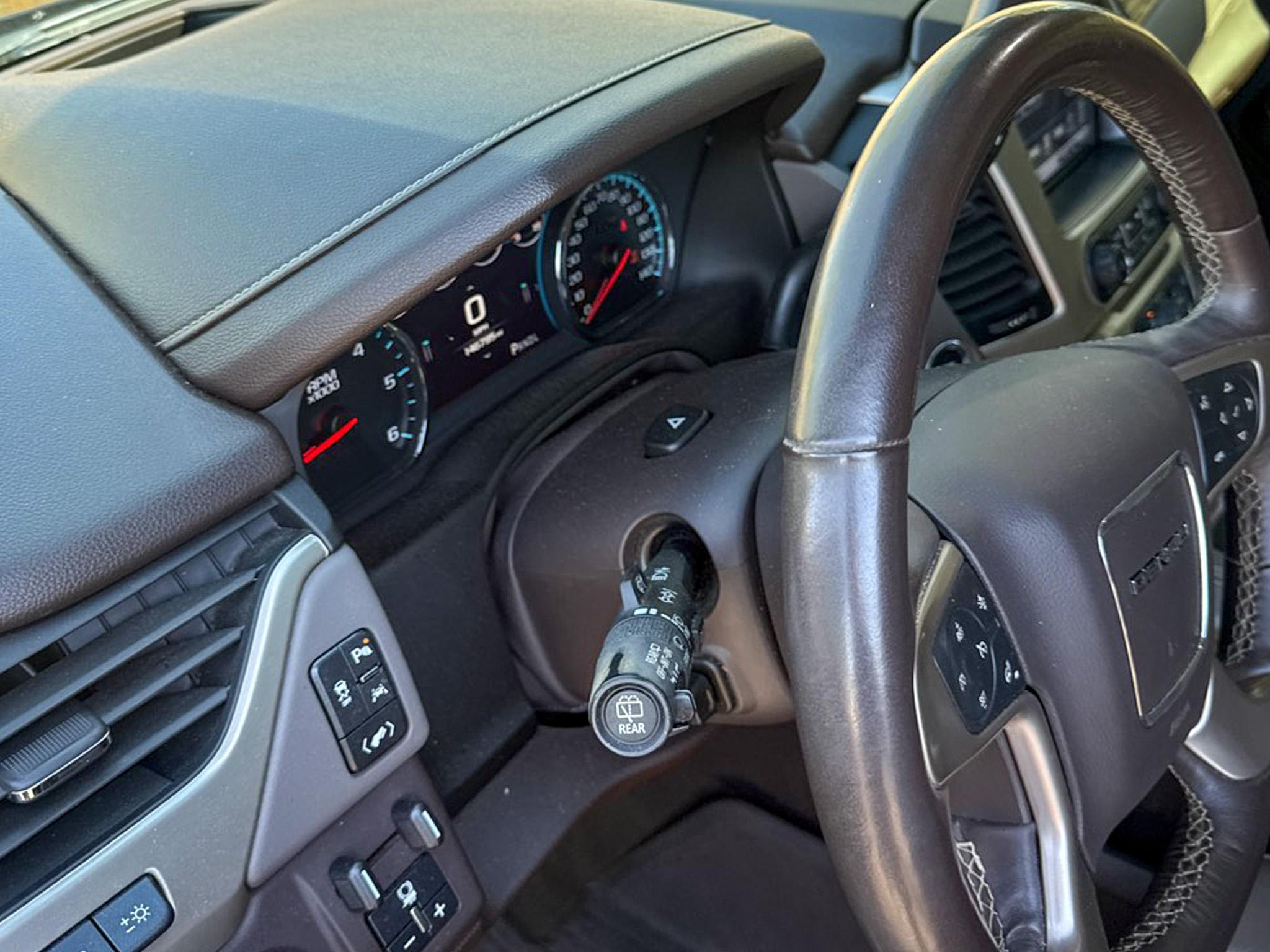 GMC Yukon 4WD 4dr Denali 2017