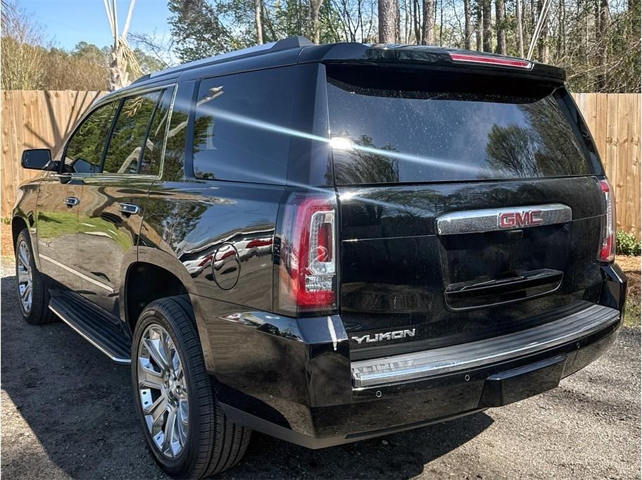 GMC Yukon 4WD 4dr Denali 2017