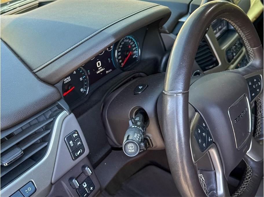 GMC Yukon 4WD 4dr Denali 2017