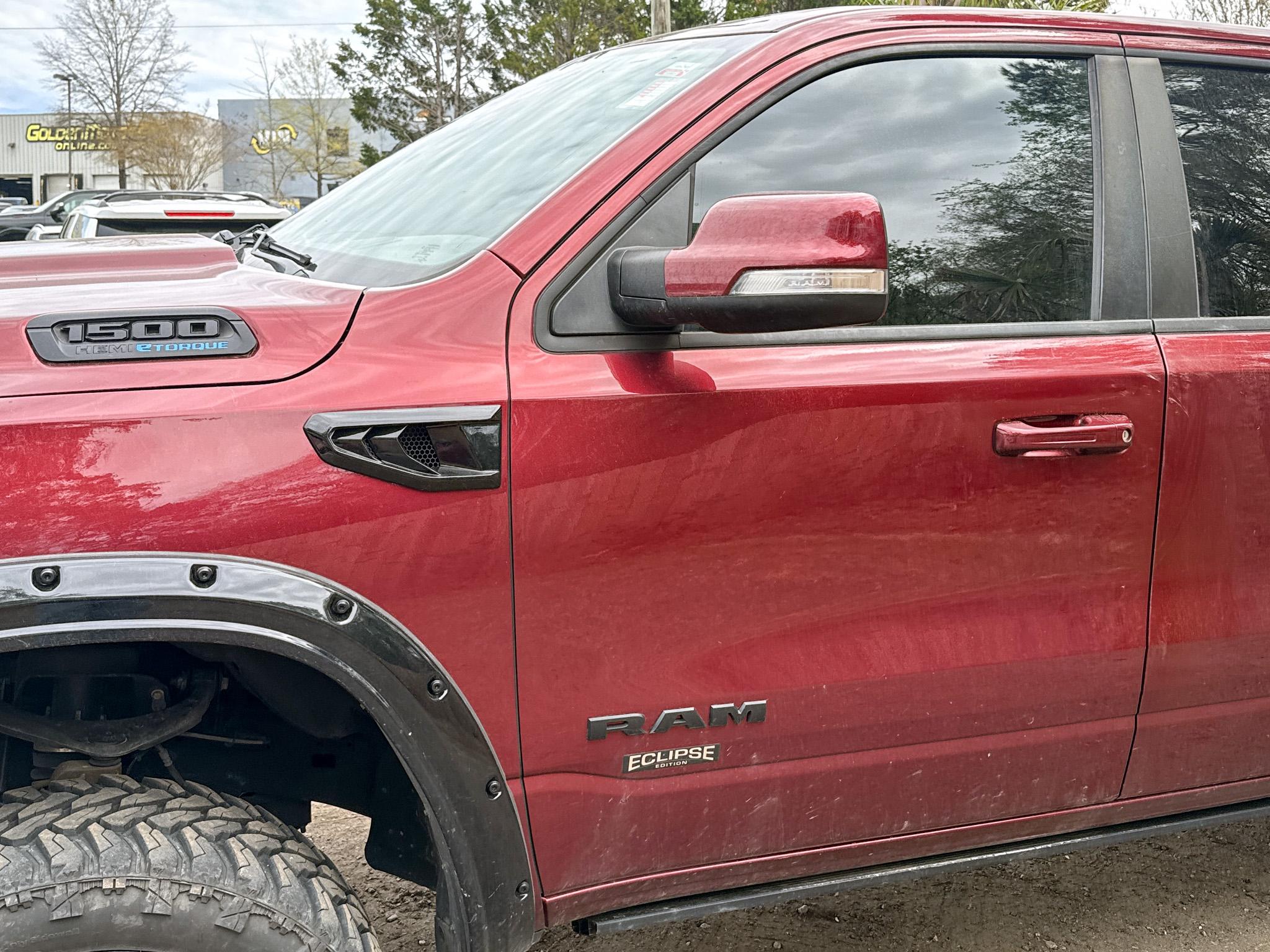 RAM 1500 Big Horn 4x4 Crew Cab 5'7" Box 2022