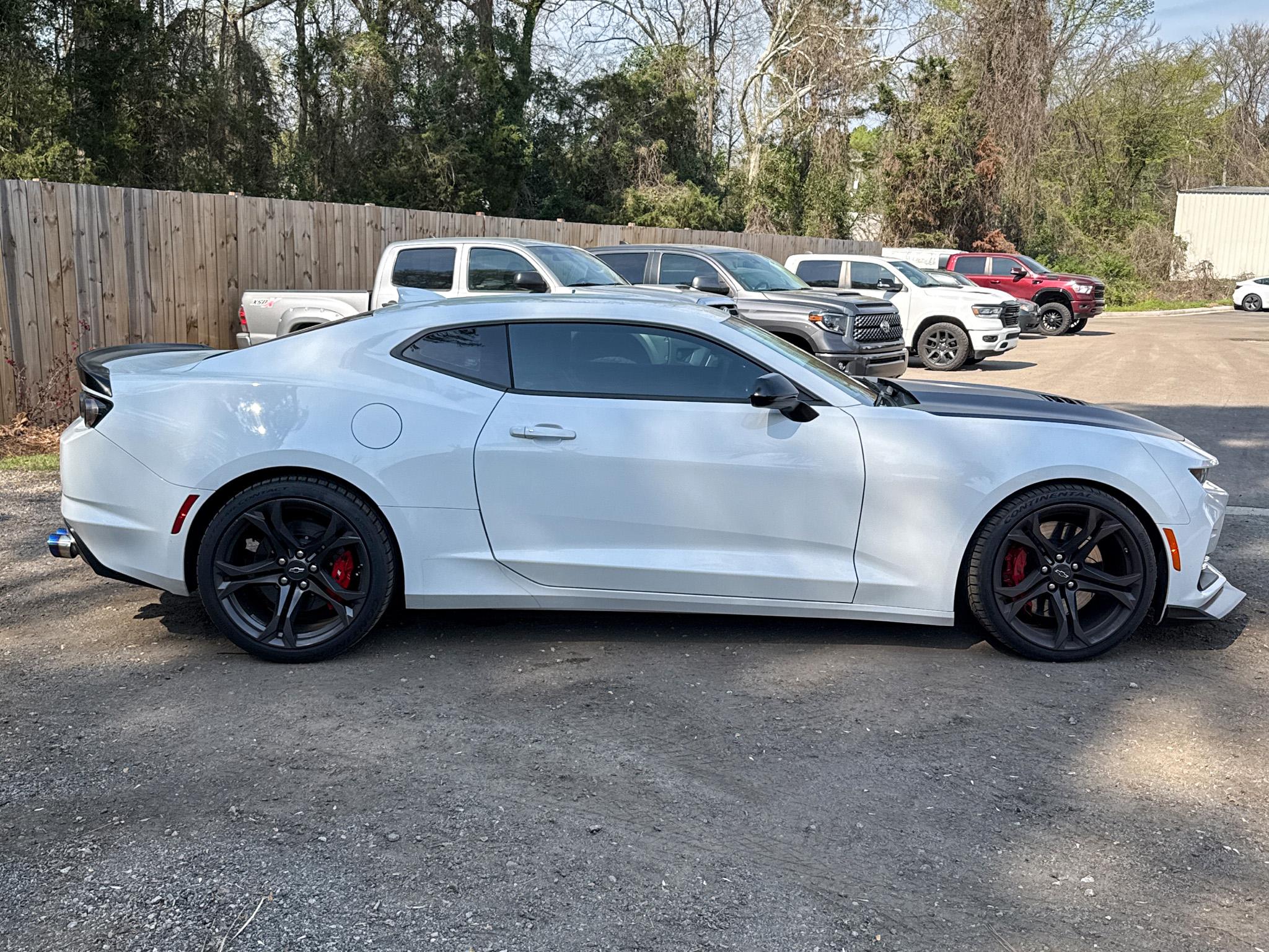 Chevrolet Camaro  2020