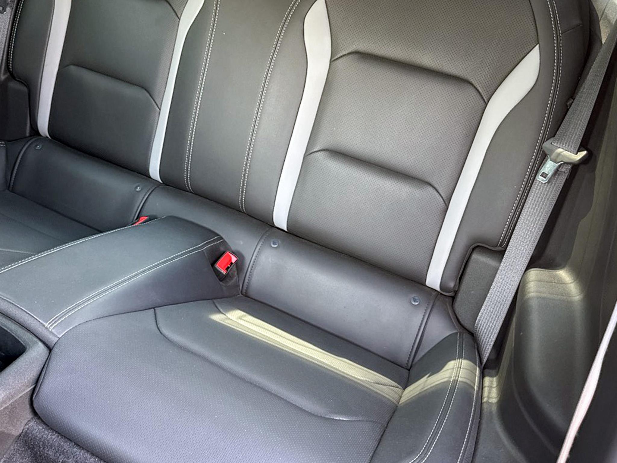 Chevrolet Camaro  2020