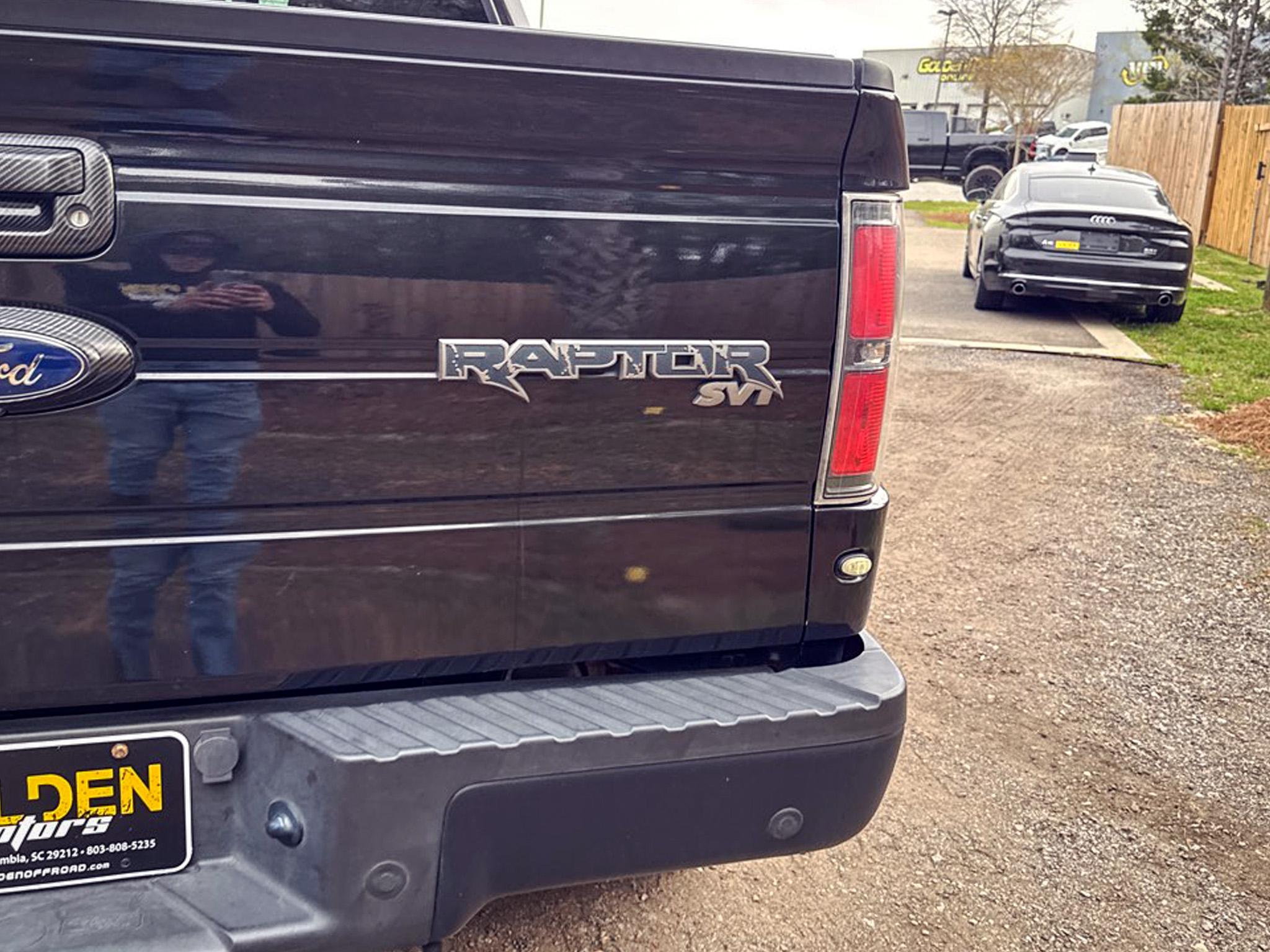 Ford F-150 4WD SuperCrew 145" SVT Raptor 2013