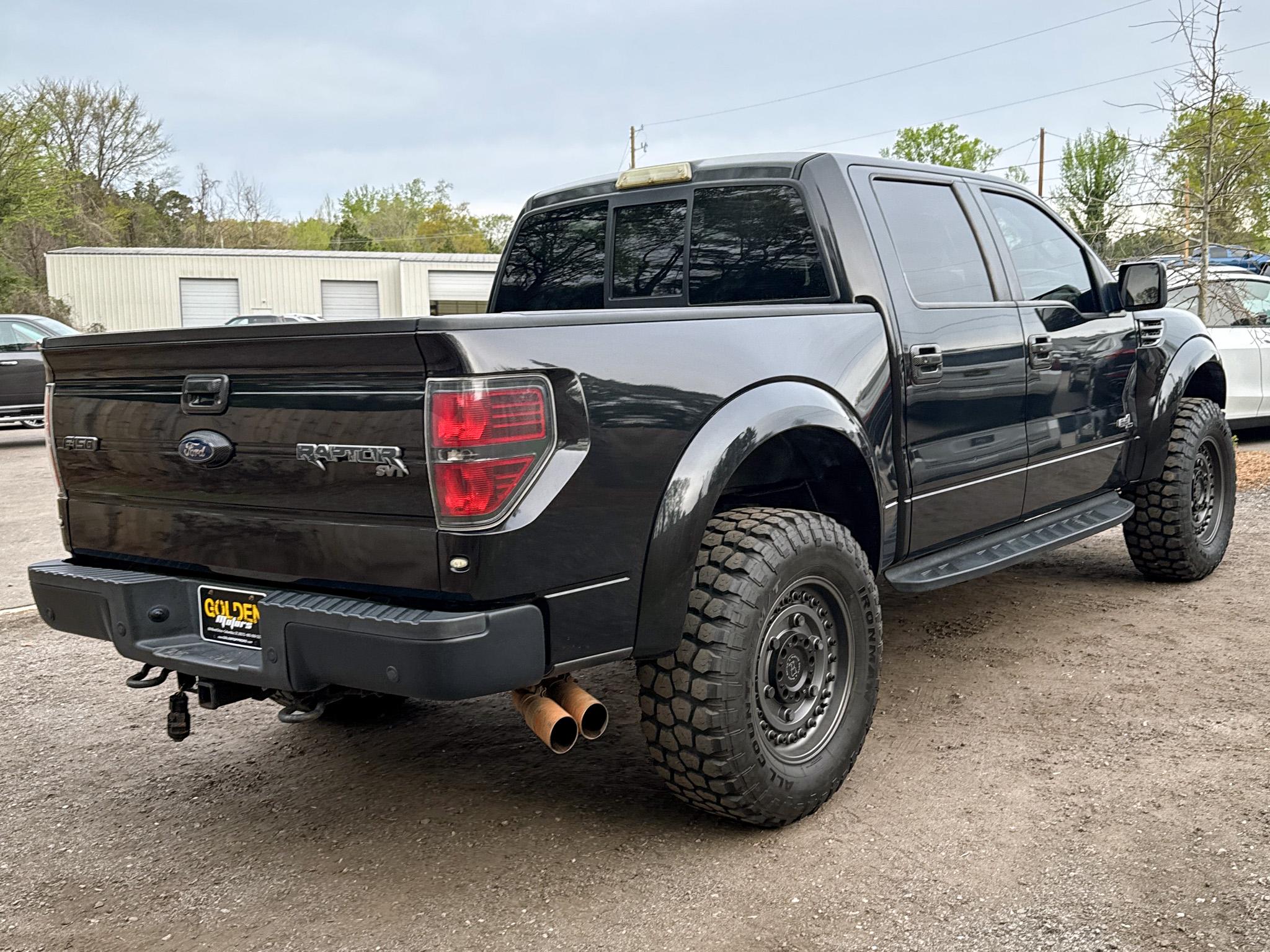 Ford F-150 4WD SuperCrew 145" SVT Raptor 2013