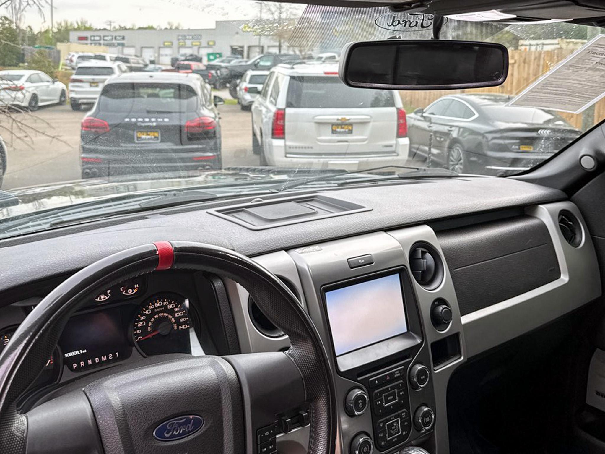 Ford F-150 4WD SuperCrew 145" SVT Raptor 2013