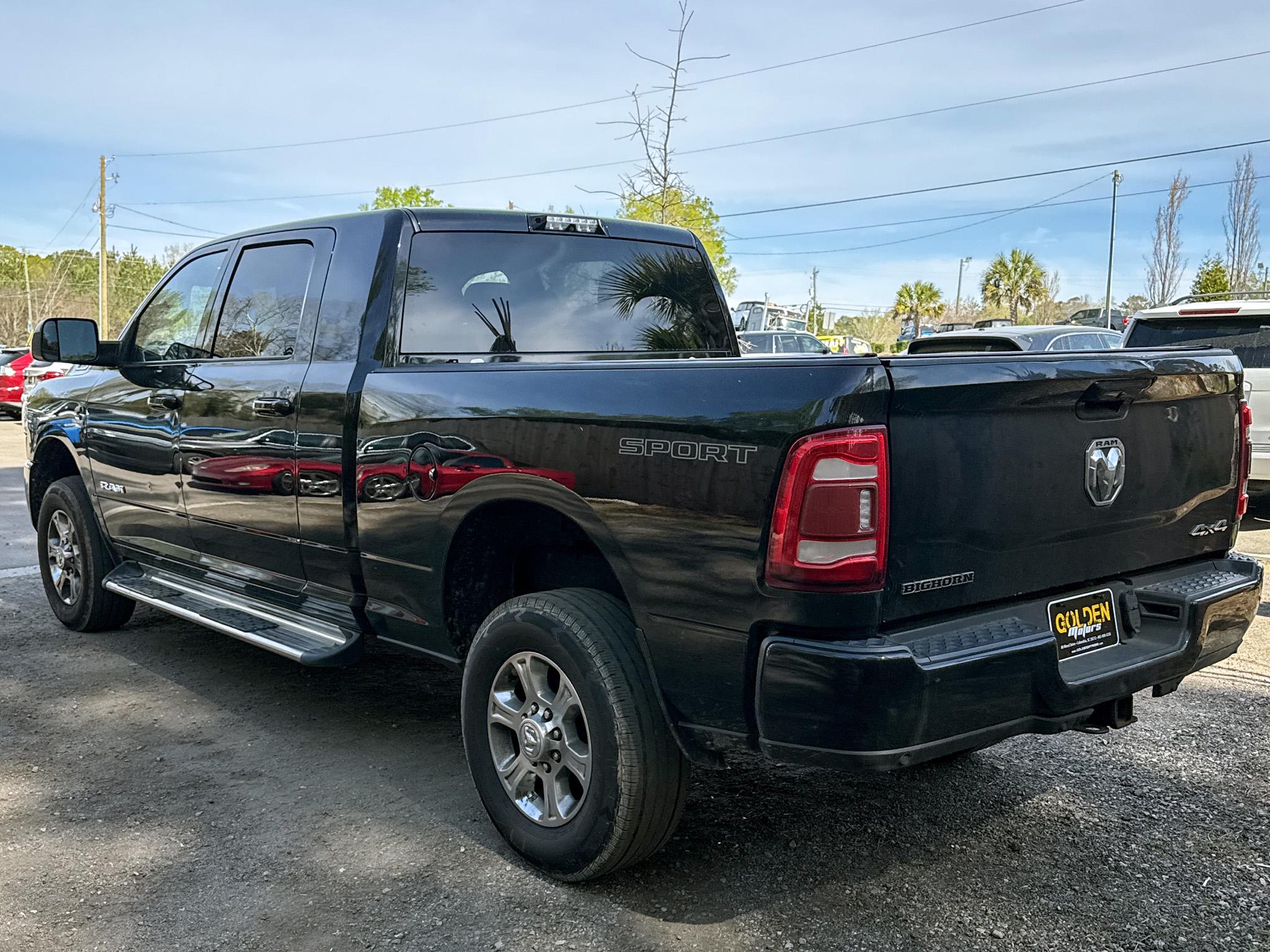 RAM 2500 Big Horn 4x4 Mega Cab 6'4" Box 2019
