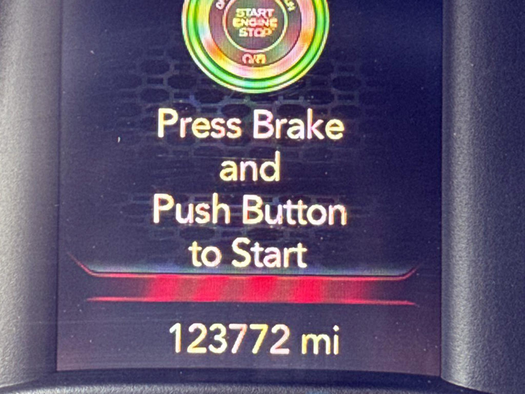 RAM 2500 Big Horn 4x4 Mega Cab 6'4" Box 2019