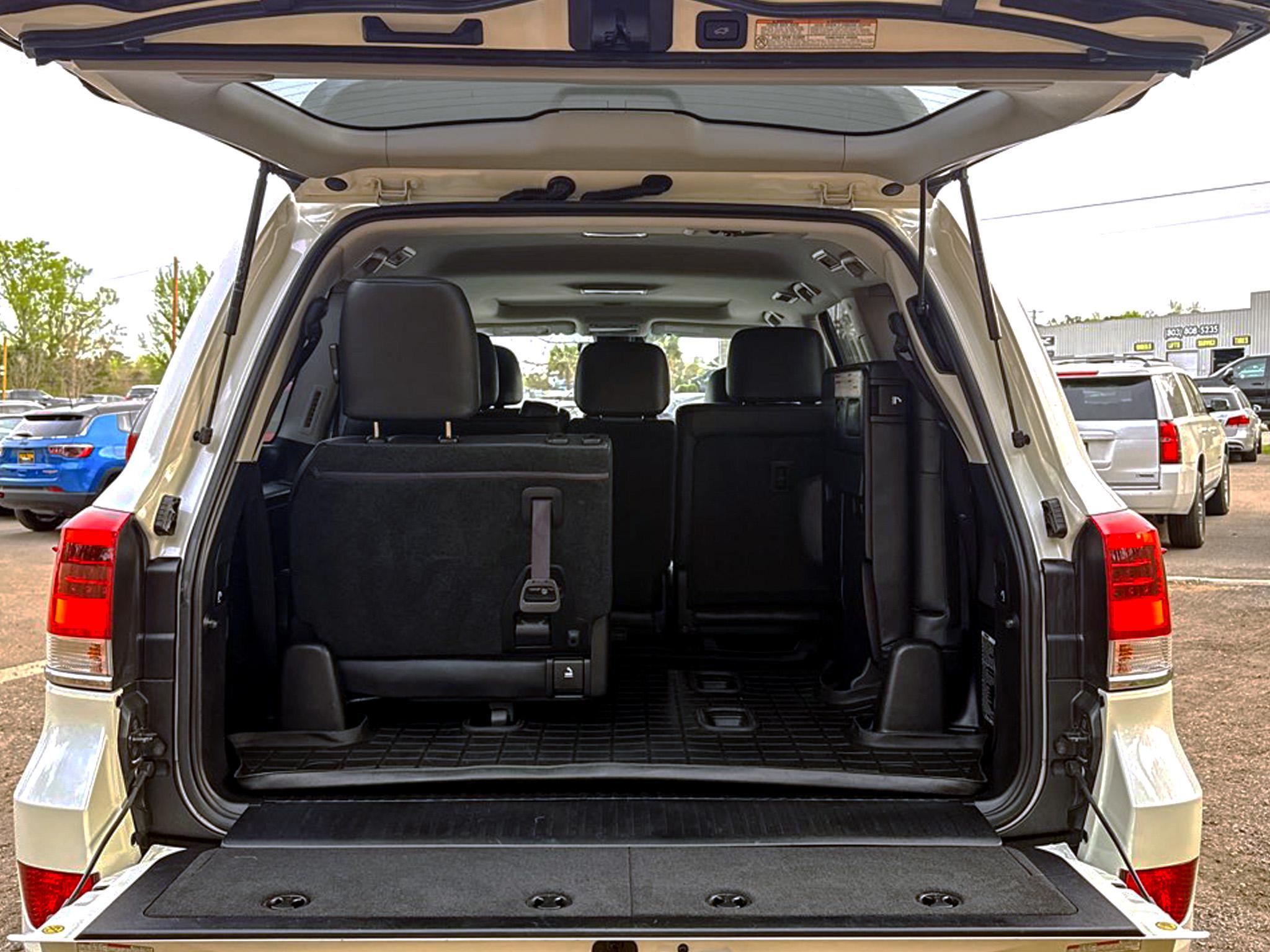 Toyota Land Cruiser  2019