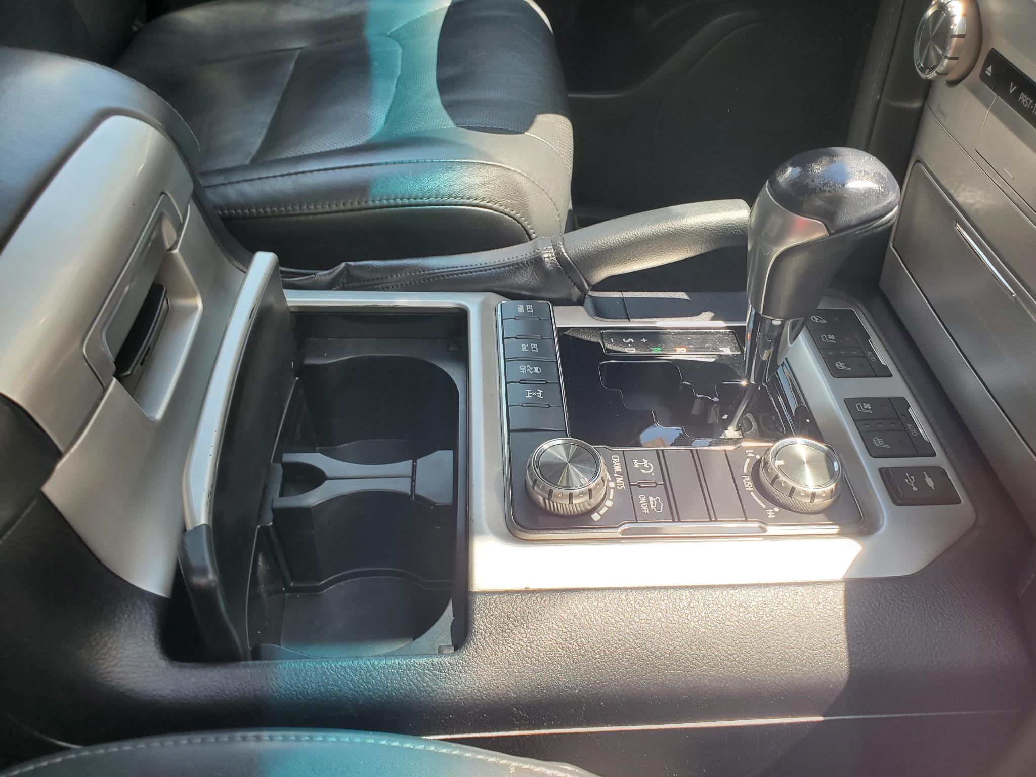 Toyota Land Cruiser  2019