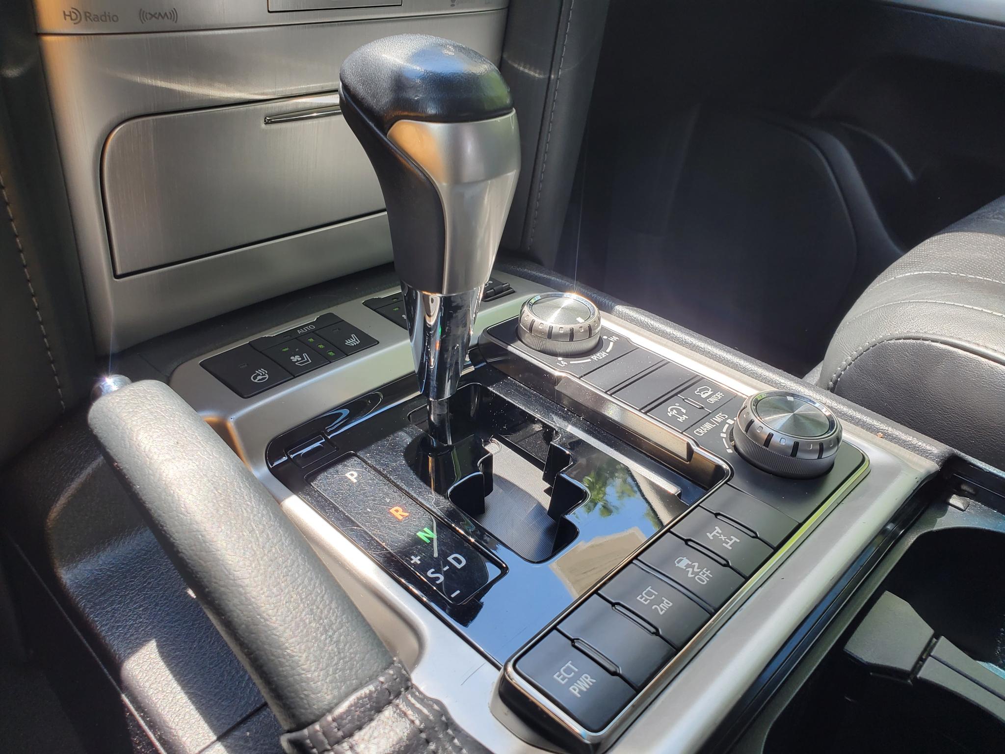 Toyota Land Cruiser  2019