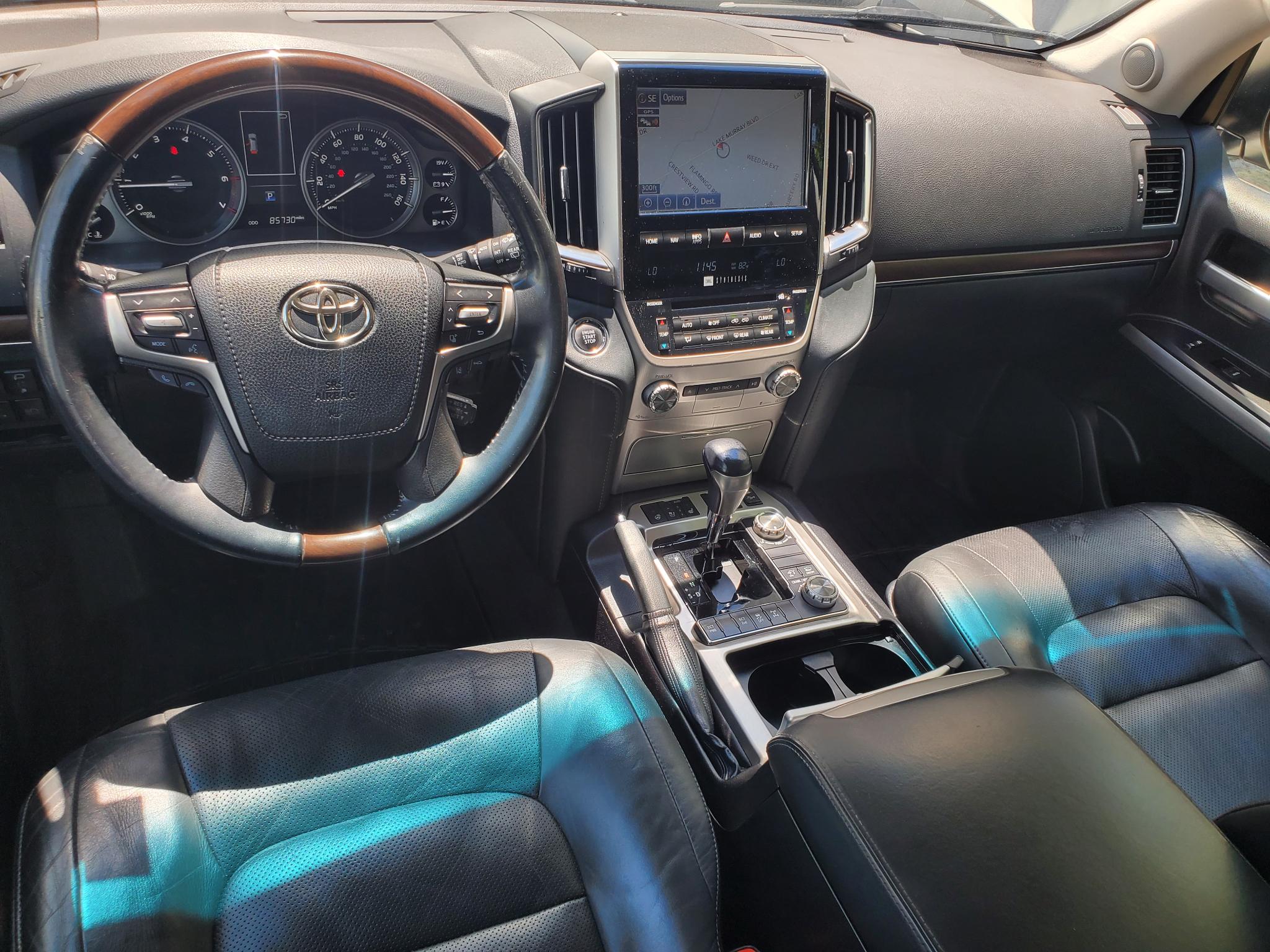 Toyota Land Cruiser  2019