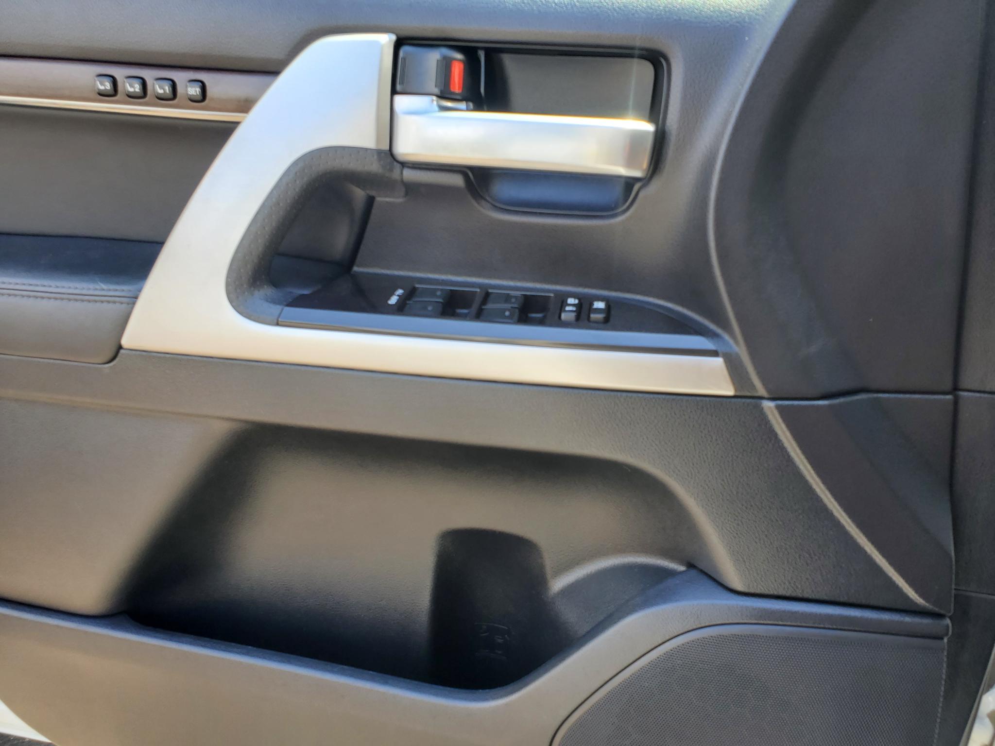 Toyota Land Cruiser  2019