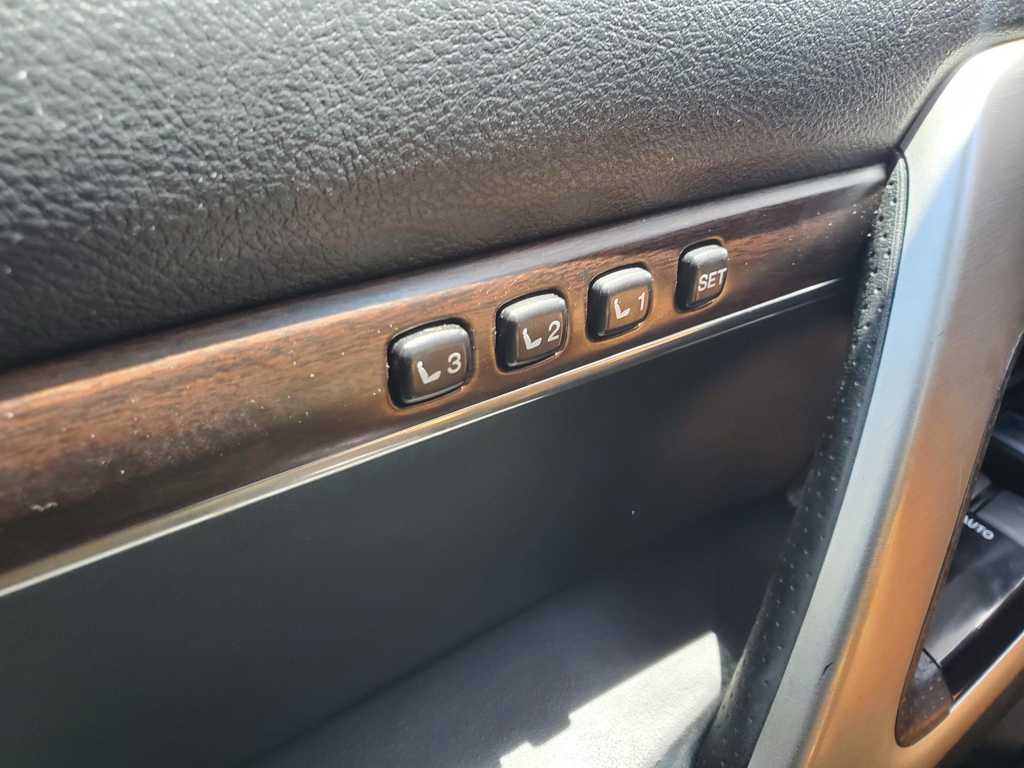 Toyota Land Cruiser  2019