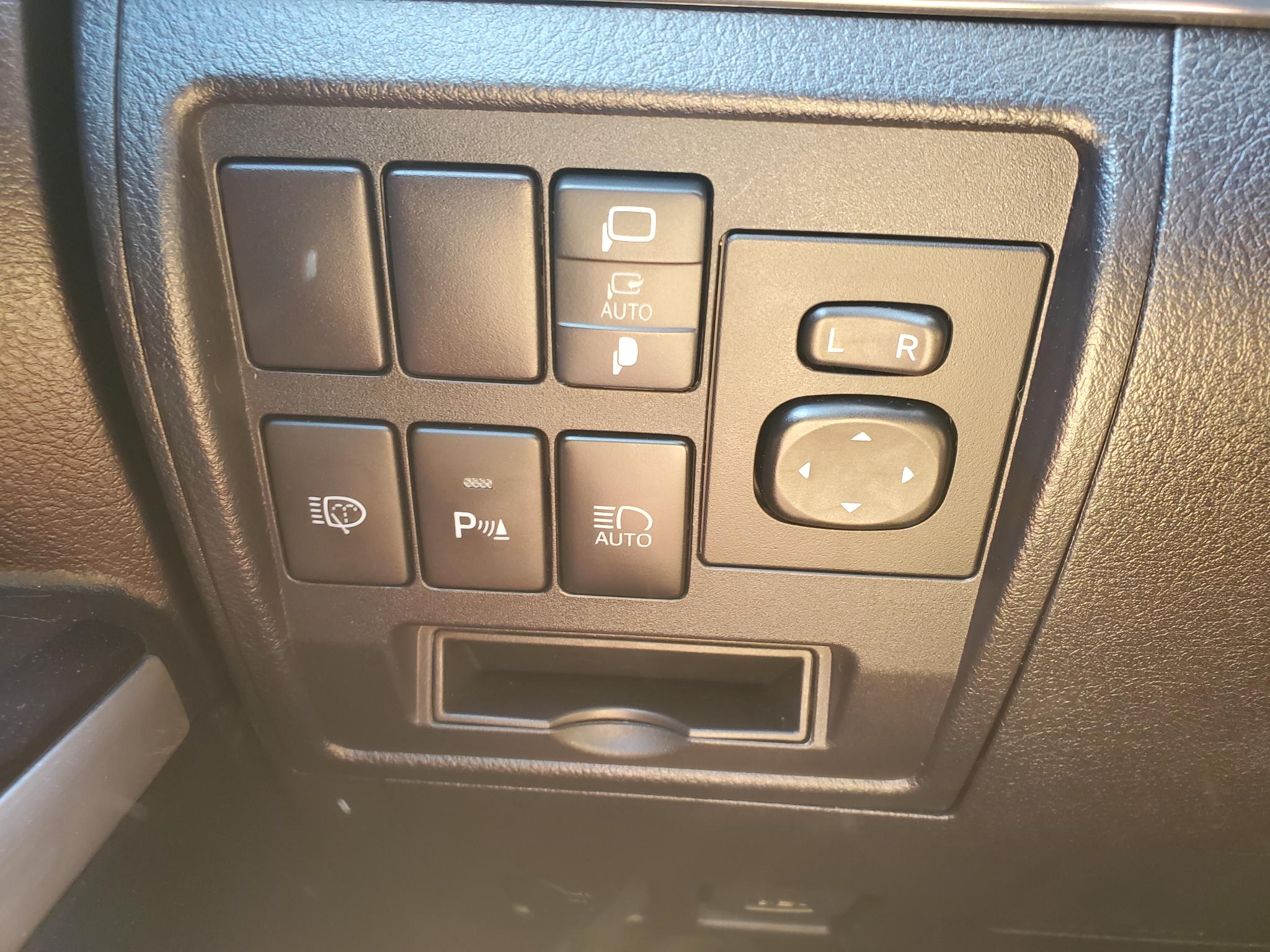 Toyota Land Cruiser  2019